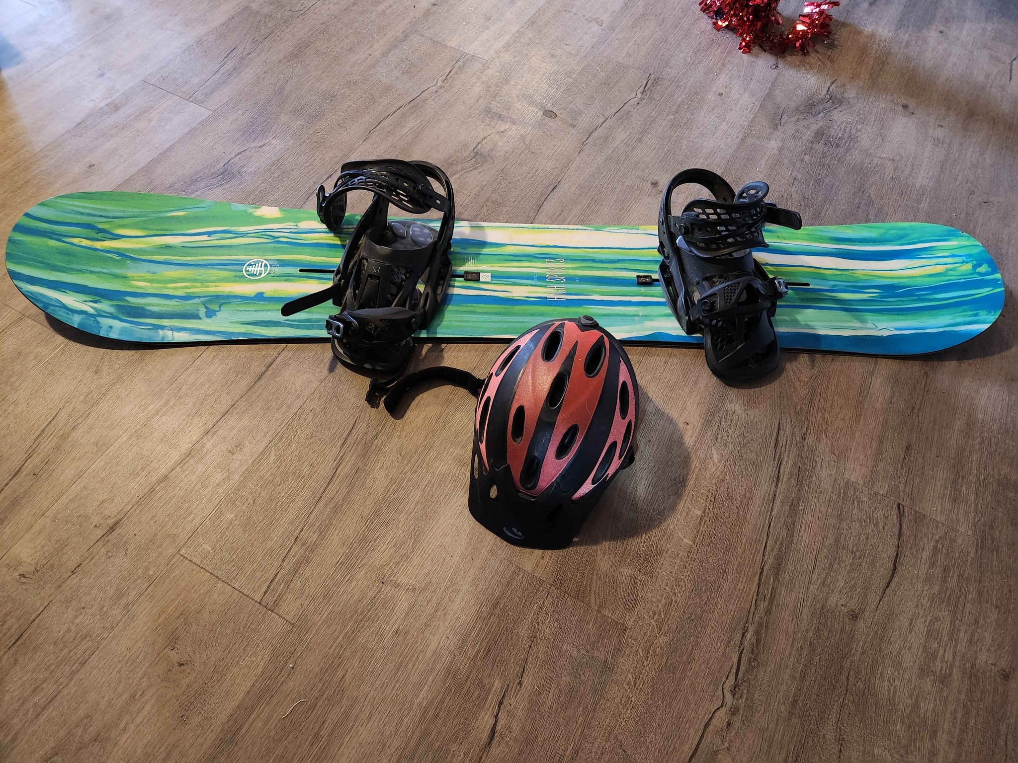 Burton high spirits 153cm Directional Flying V wide nose (Camber 