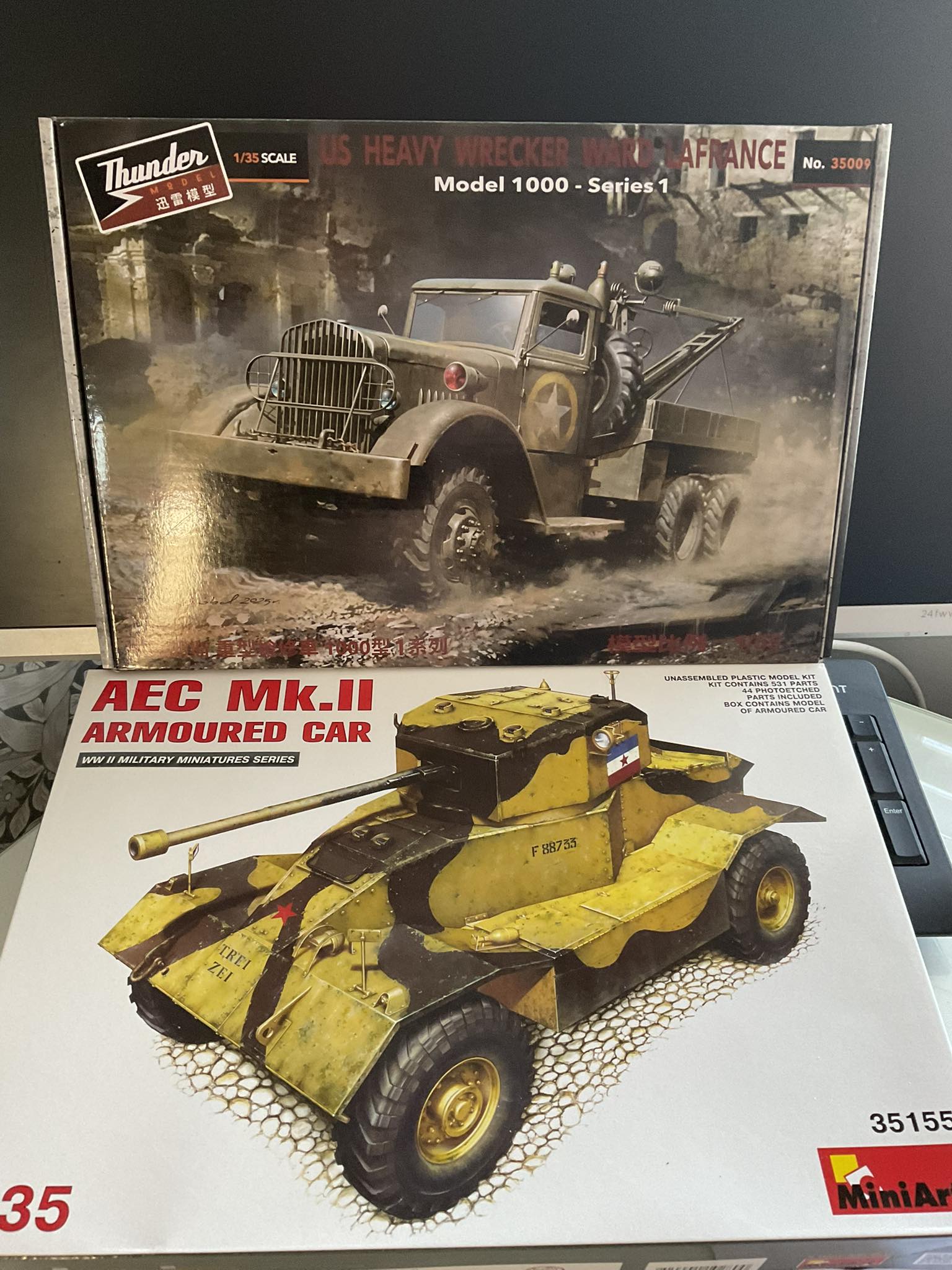 New model kits LaFrance and Armoured Car for building