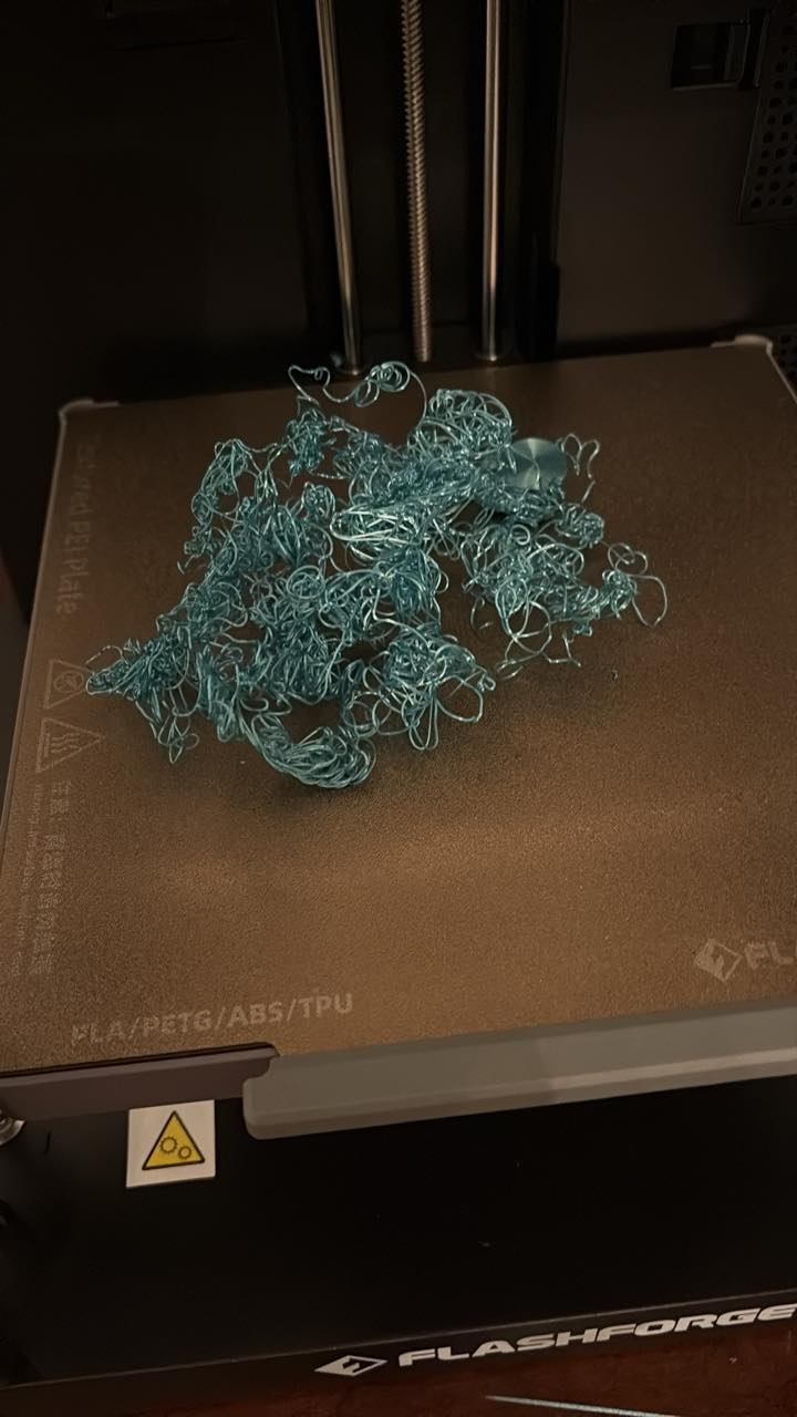 What causes Flashforge 3D print failures and how to clean the bed?