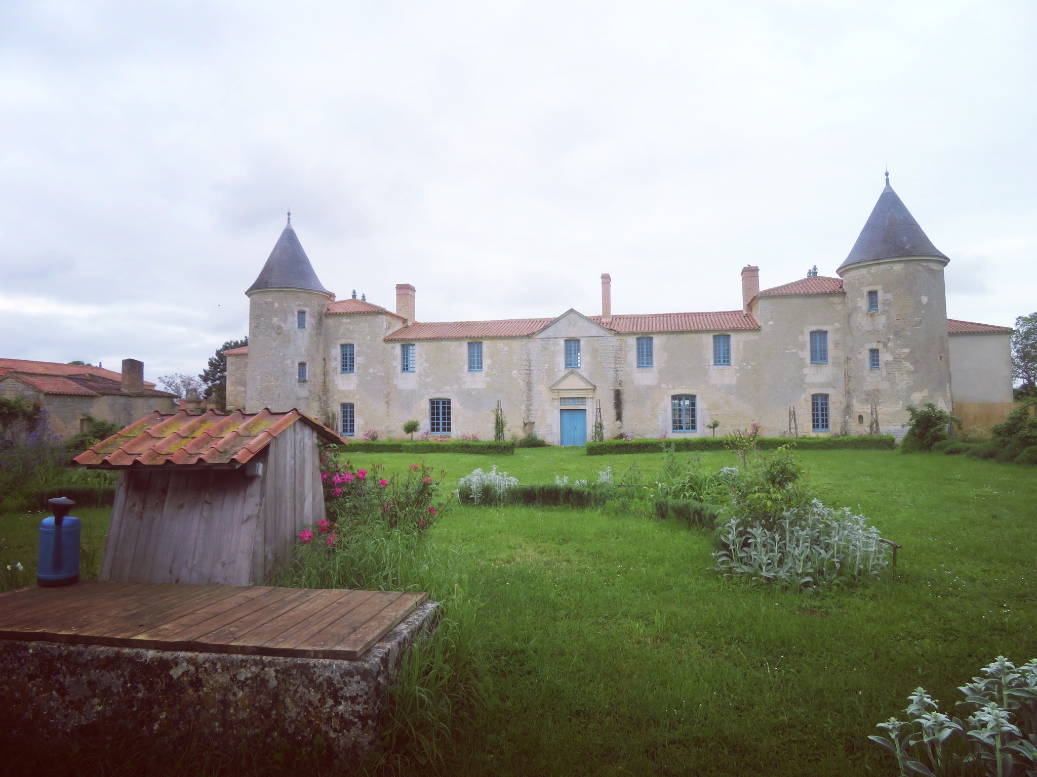 ch-teau-les-tr-sors-cach-s-de-vend-e-par-ingrid-fleury-facebook