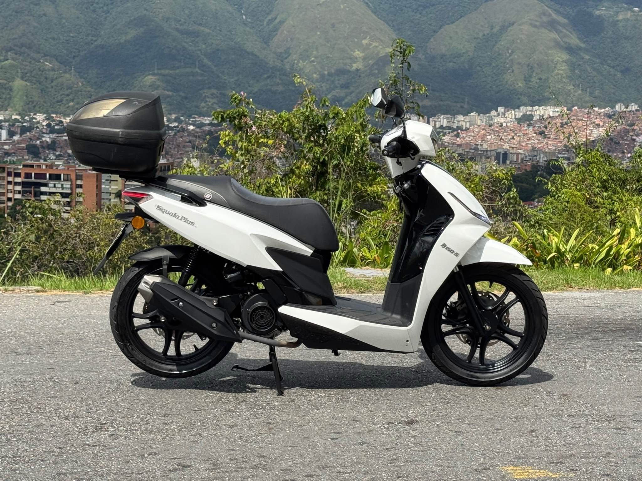 HJ Squalo Plus 2024 con solo 3.000 Km Único Dueño, mejor que una ...