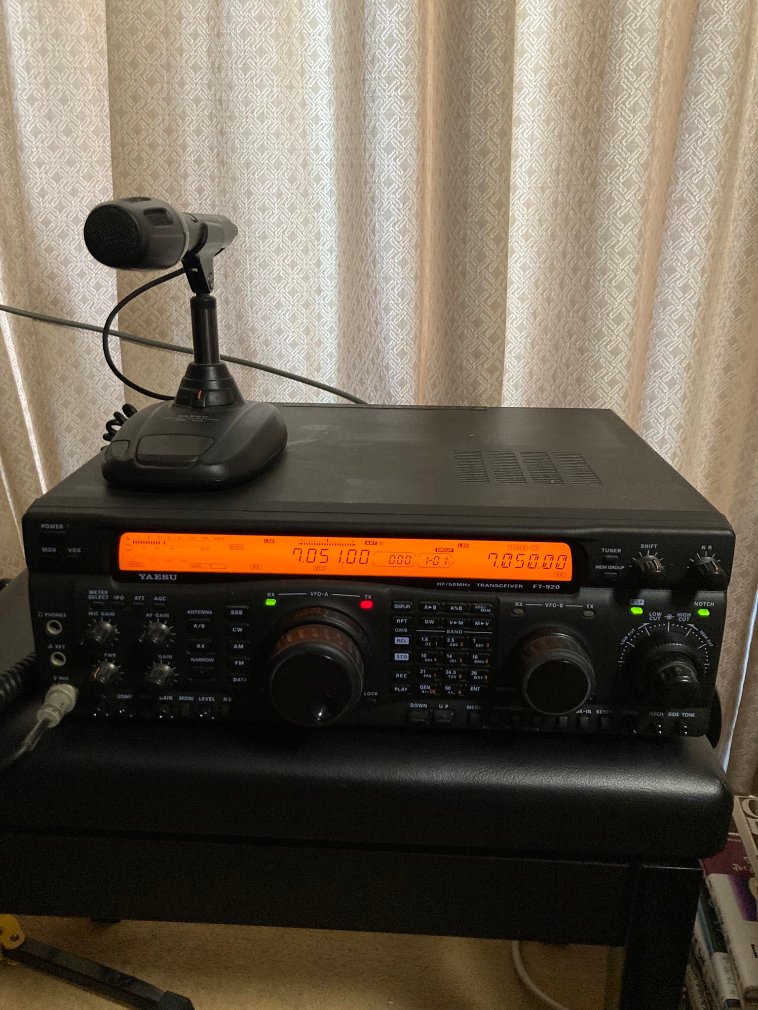 この時は、中学生、ラジオの製作しか、頭にありませんでした 