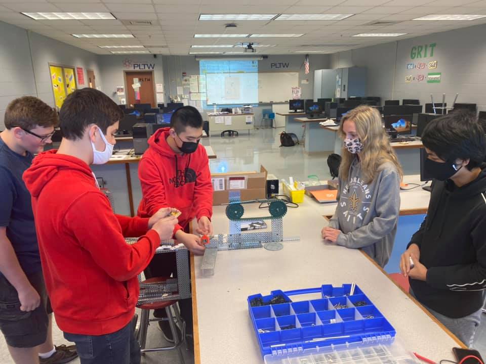 Mrs Collard’s Engineering II... - John Hardin High School | Facebook
