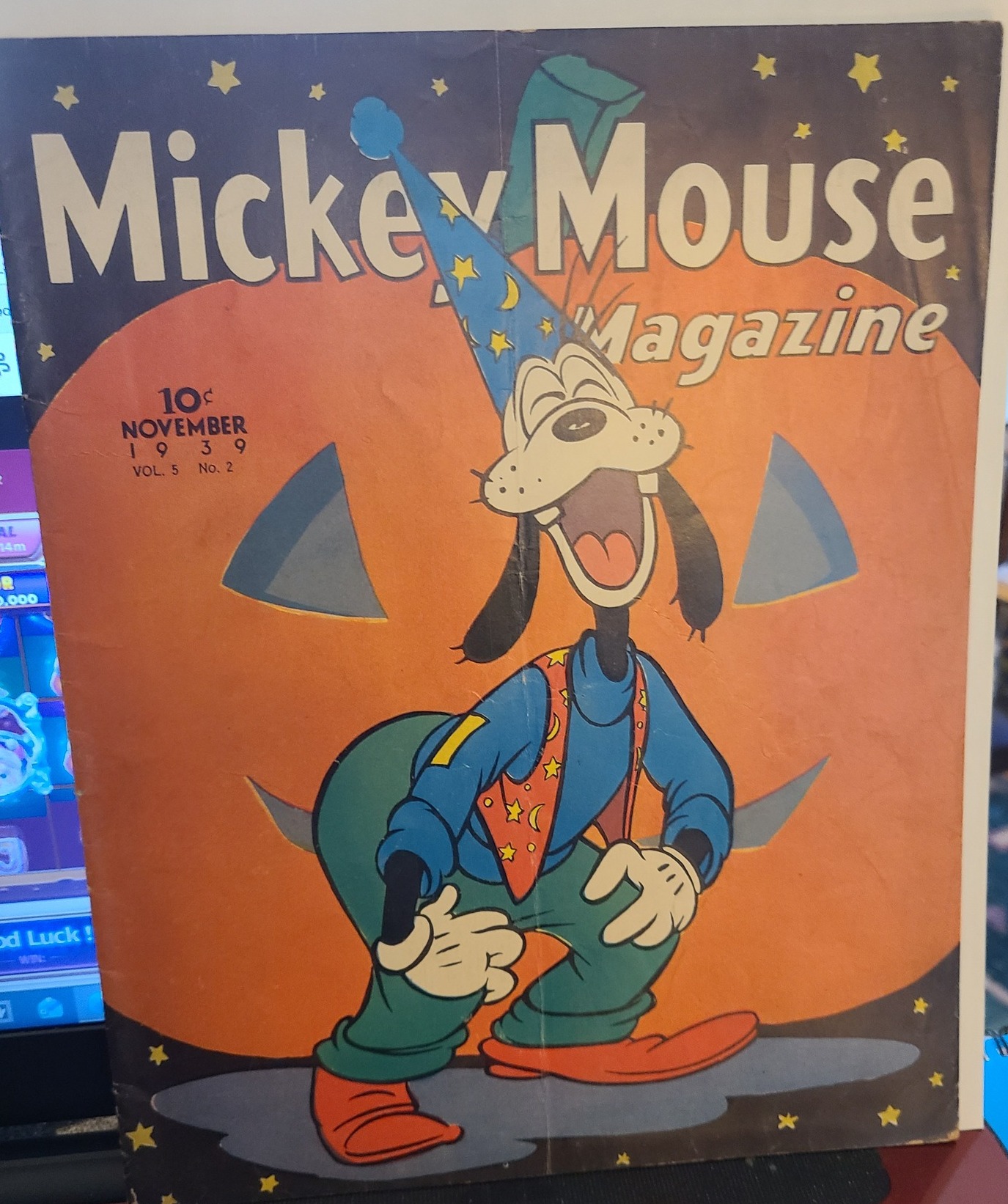 Mickey Mouse Magazine November 1939 Halloween Issue featuring Goofy!