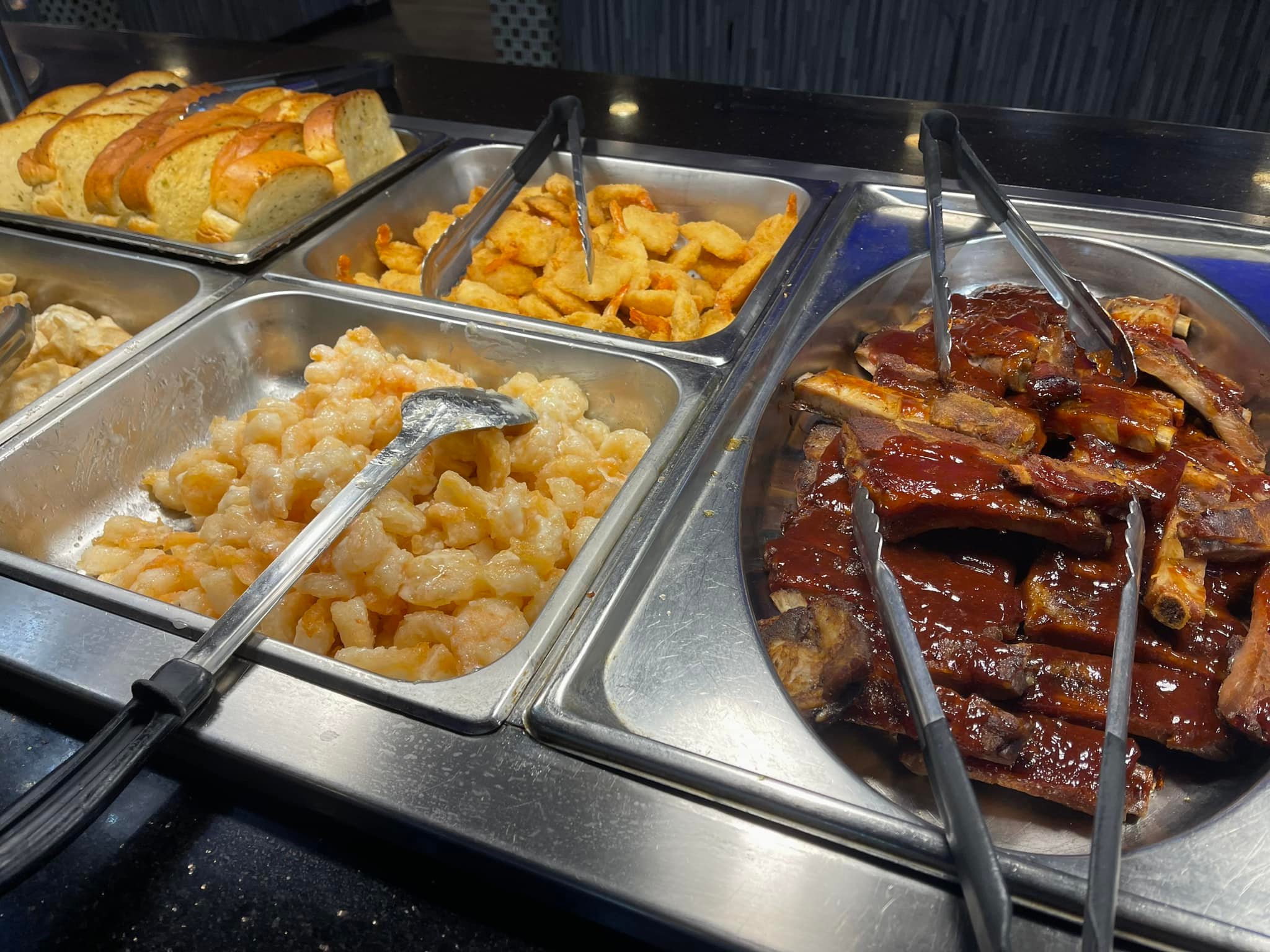 Hong Kong Sushi Buffet | Peoria IL