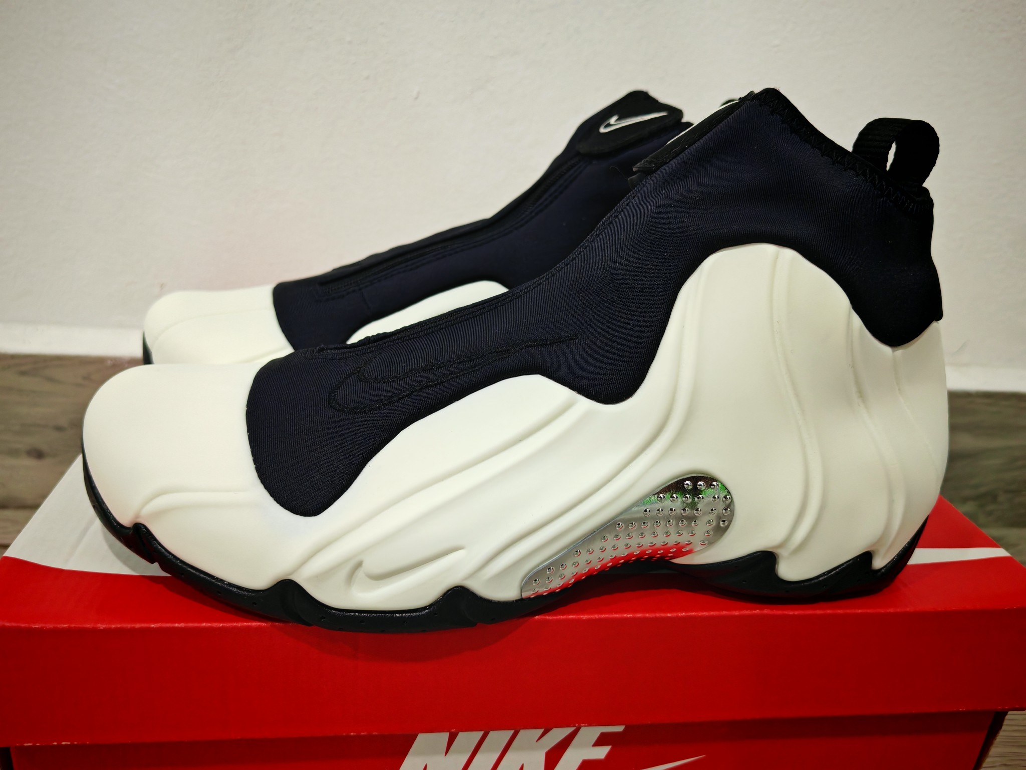 Nike Flightposite Knicks (2014) Size:41 Vne:230.000won