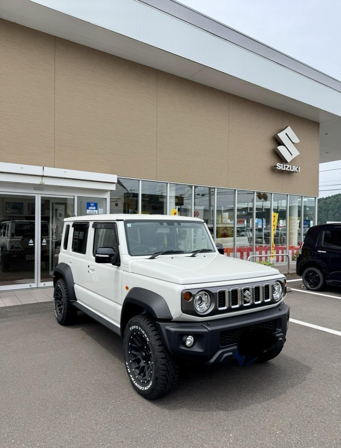納車前外し 傷無し汚れ無し スズキ ジムニー ノマド 純正アルミ 1本 新車外し 車 納車前外し 傷無し汚れ無し スズキ ジムニー ノマド 純正アルミ 1本