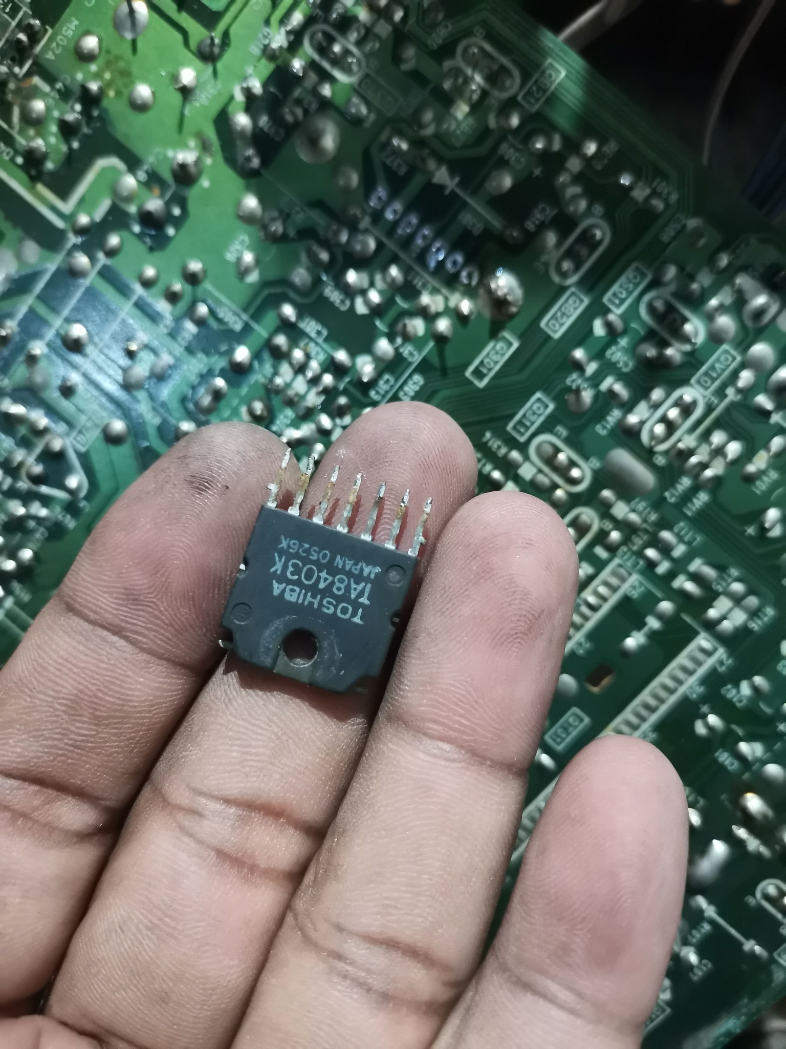 Toshiba TA8403K IC failure in vertical block of CRT TV