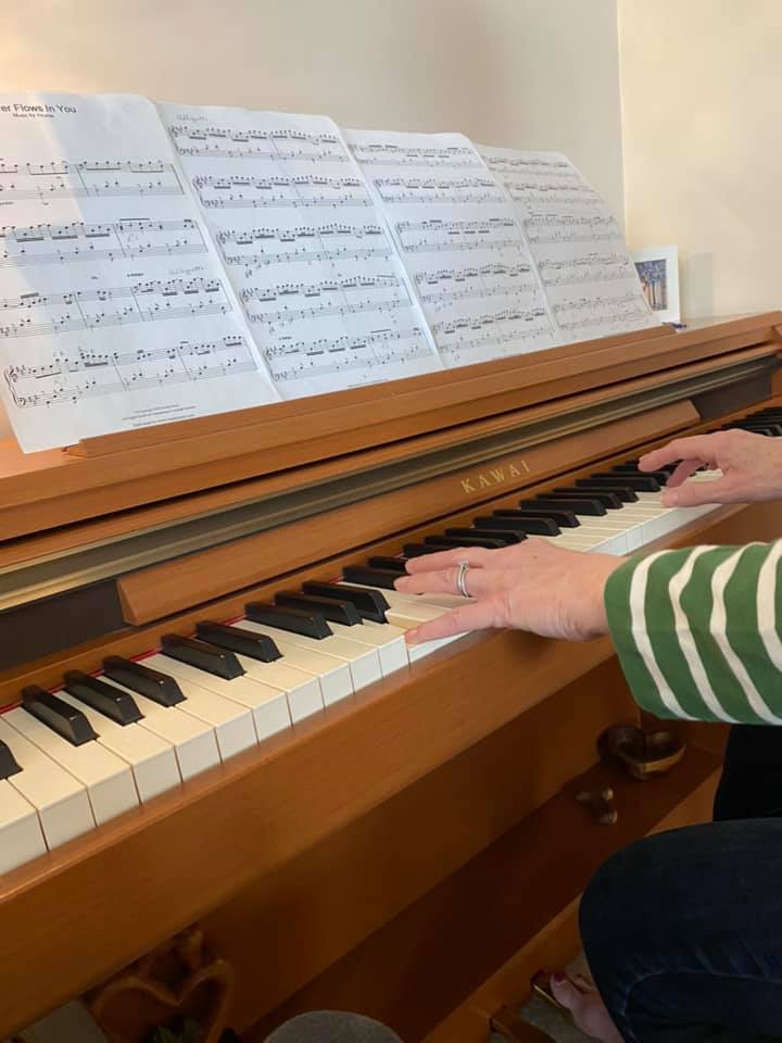 The River Flows in You 🌊🎹... - Beth's Home Piano Lessons | Facebook