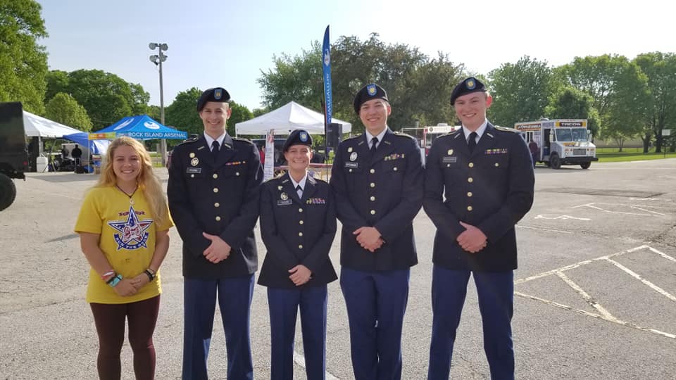 The Western... - Western Illinois University Army ROTC