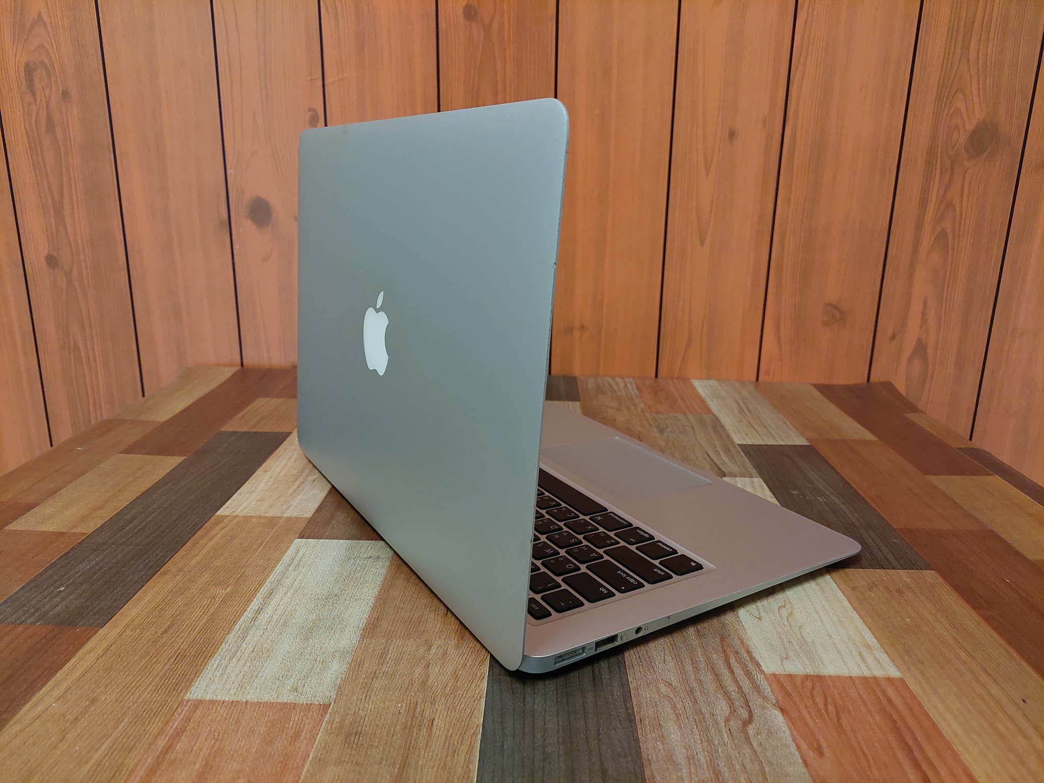 CPU 2 HAND - Mac air 13 2013 Core i5 Ram 8gb VGA HD 5000... | Facebook