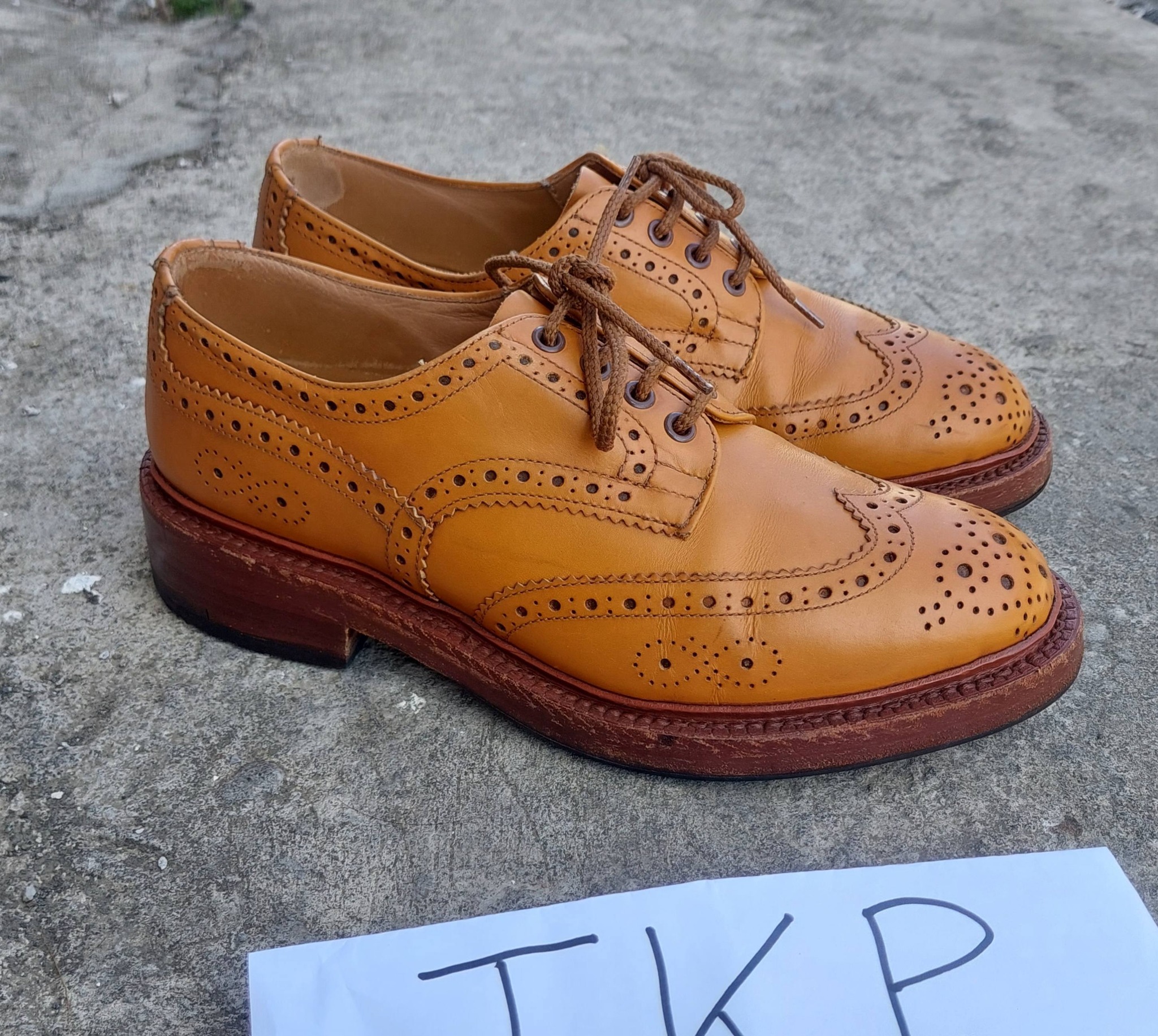 P 6,599 PLUS SF ONLY! Trickers x Paul Smith (Collaboration 