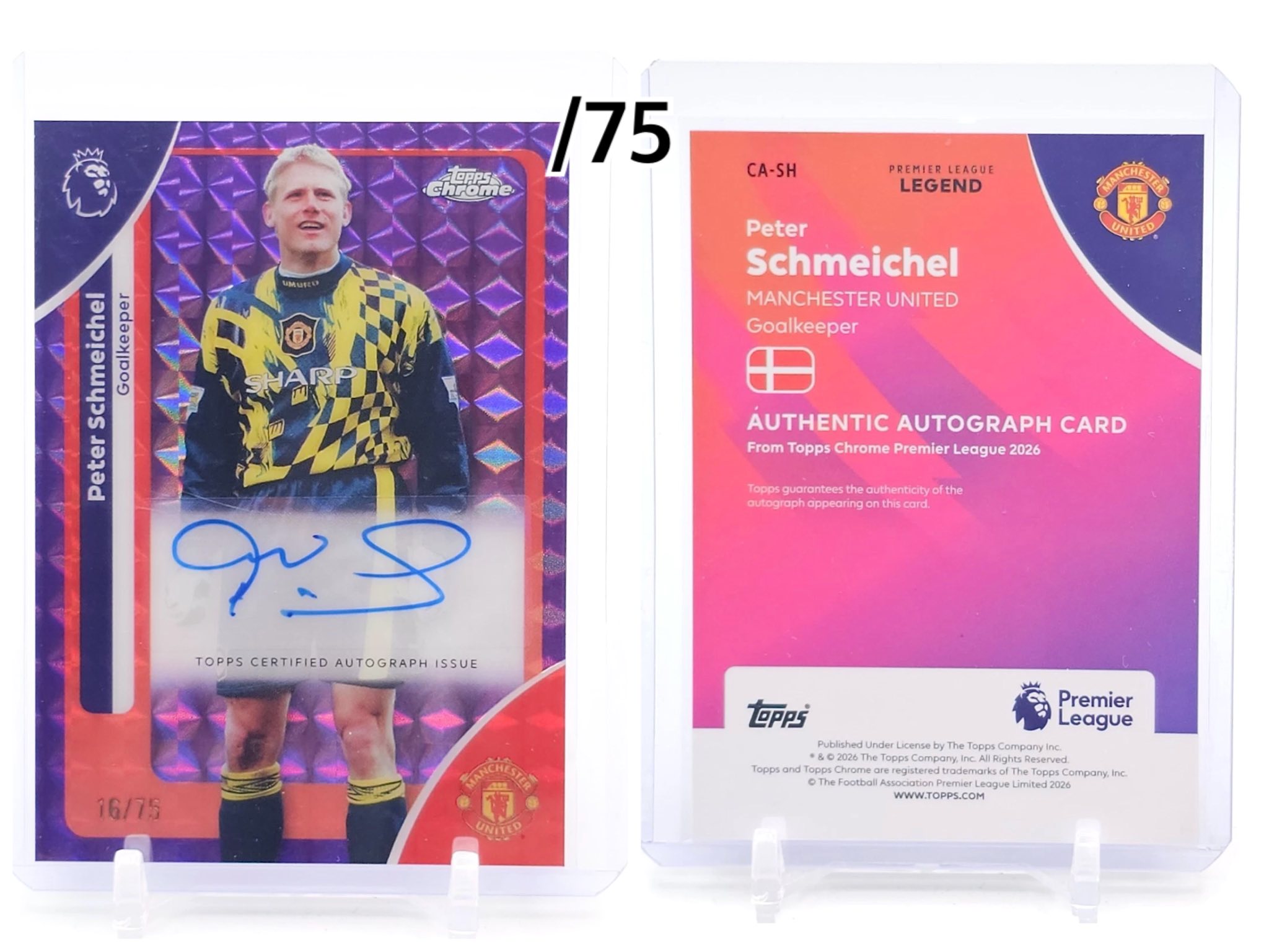 Roy Keane - Futera Signed ON CARD /04