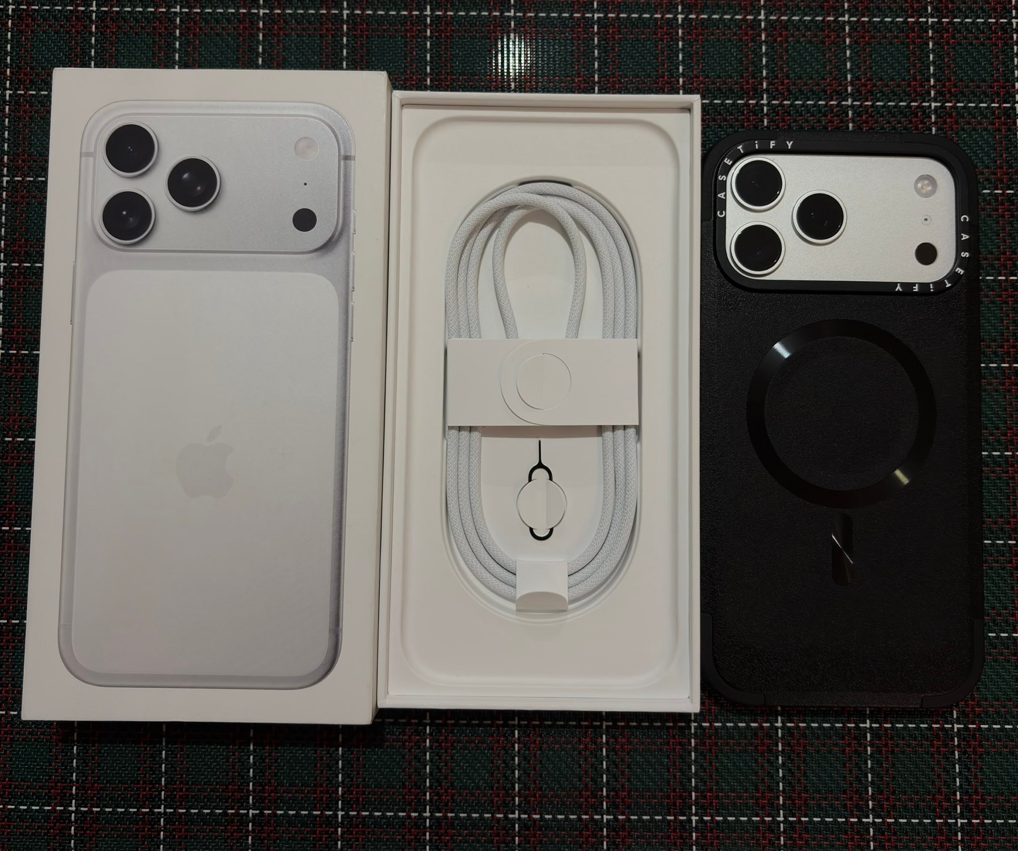 IPhone 17 Promax (2TB)