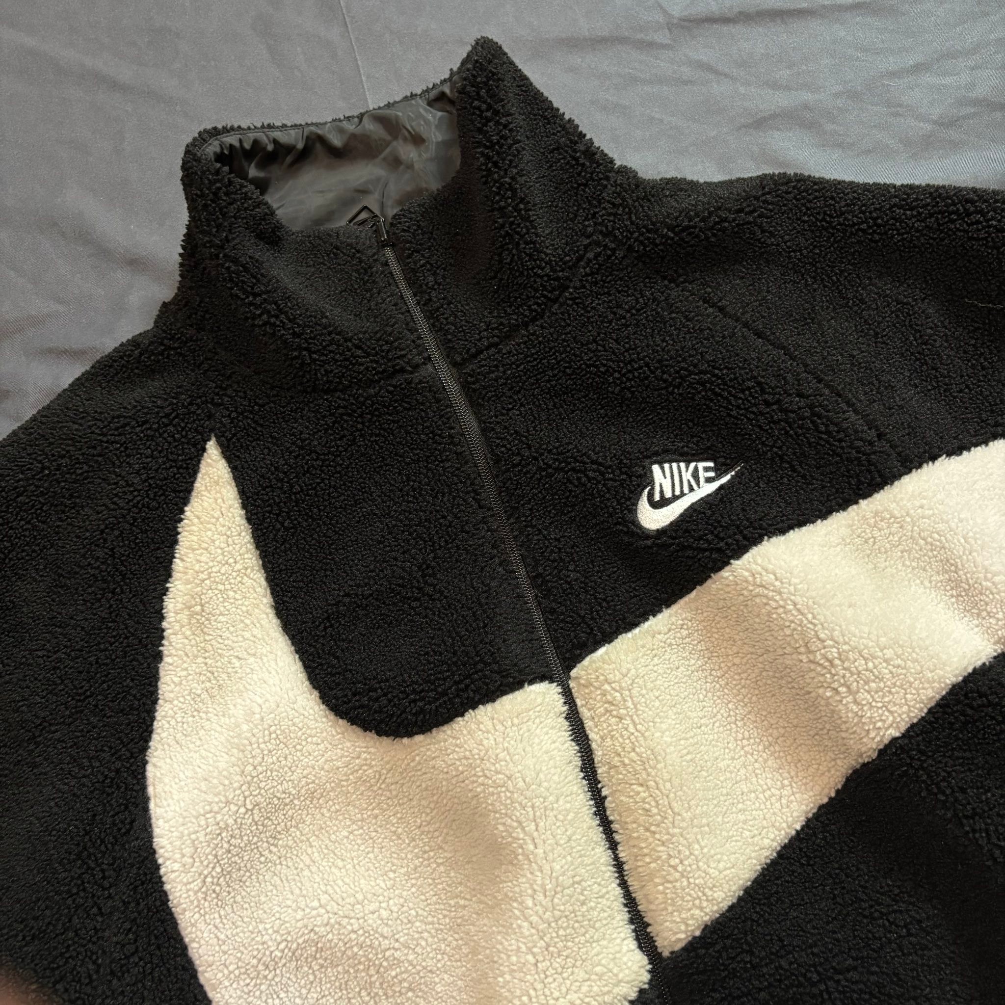 Nike Big Swoosh Reversible Boa Jacket