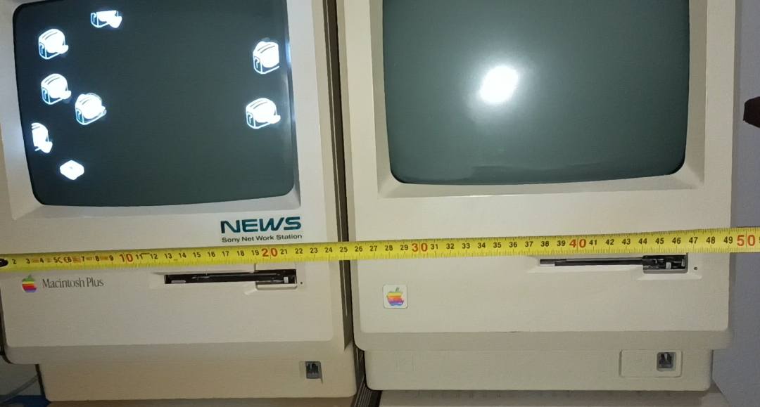 What does it mean if a Macintosh Plus only says 'Macintosh Plus