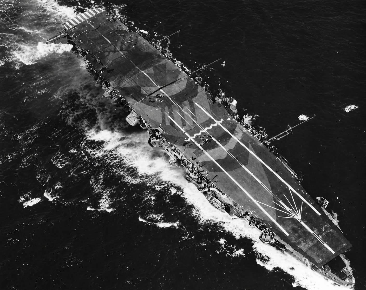 Zuikaku aircraft carrier sunk at Battle of Cape Engano