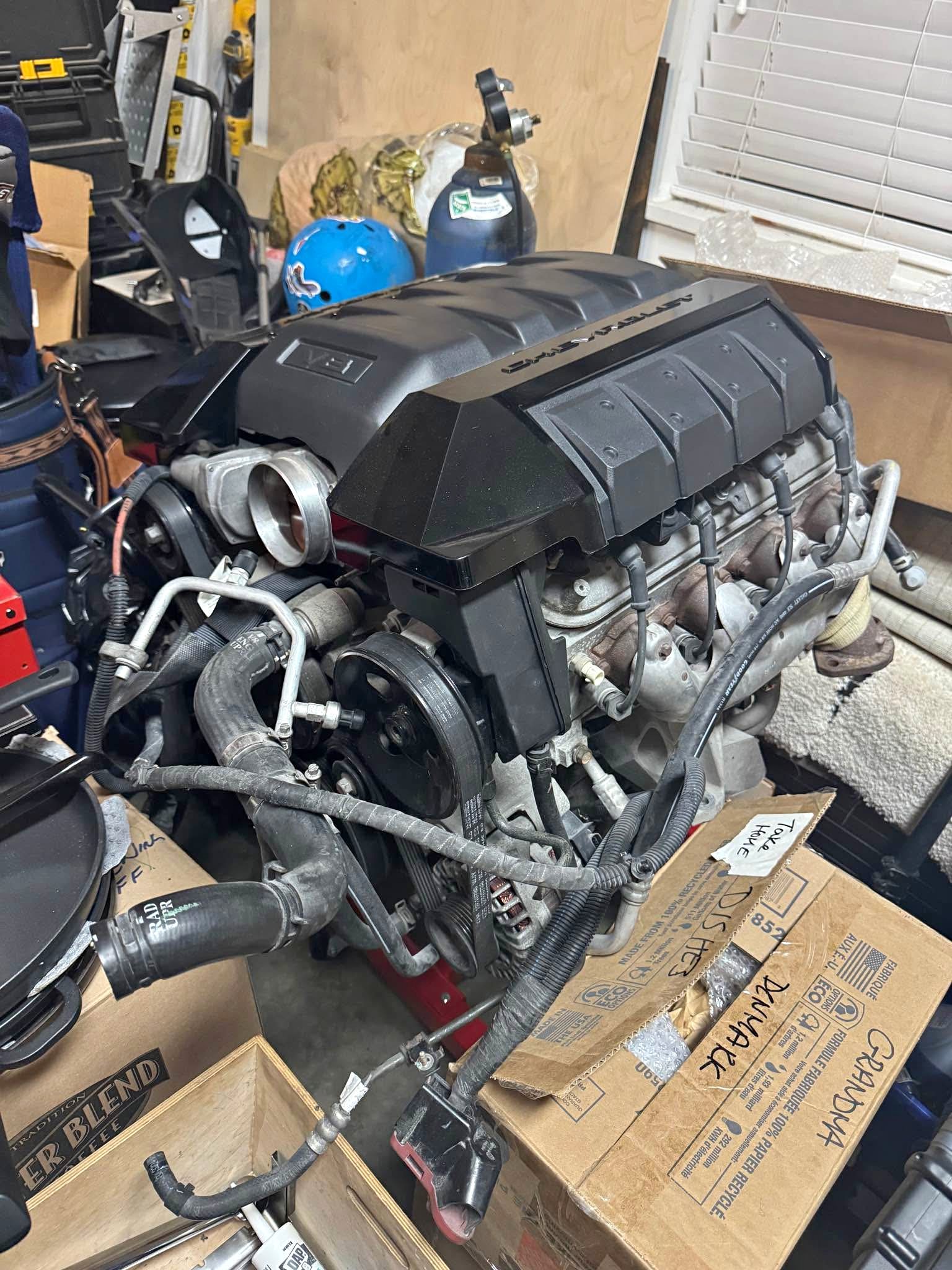 LS3 complete engine - Car Engines & Engine Parts - Langley, British ...