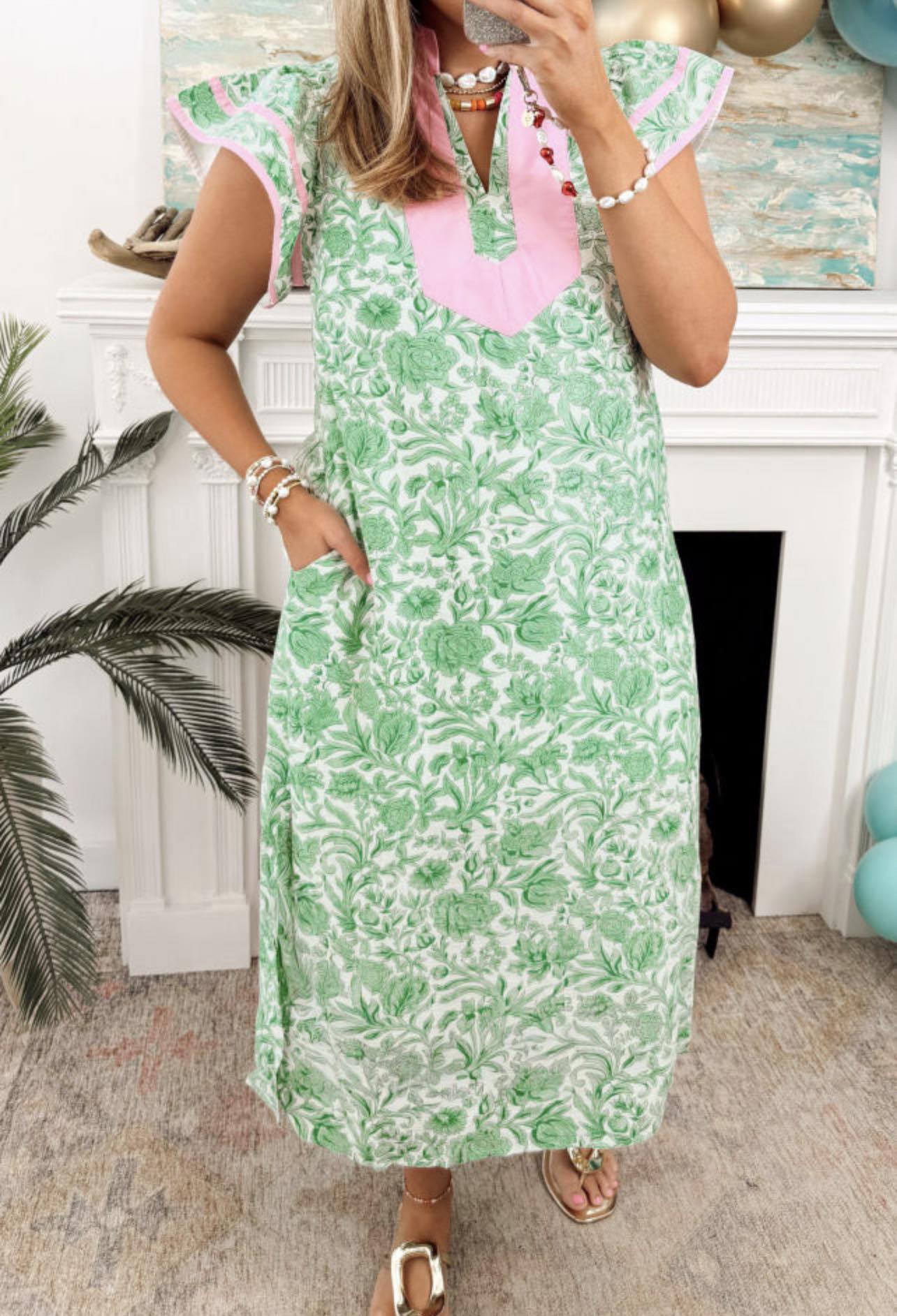 arula green dress BEAUTIFUL dress! Size 1XL Available EXCLUSIVELY TONIGHT at 6pm EST on #CurvLive Missed our show? Message us after to purchase! nav-49