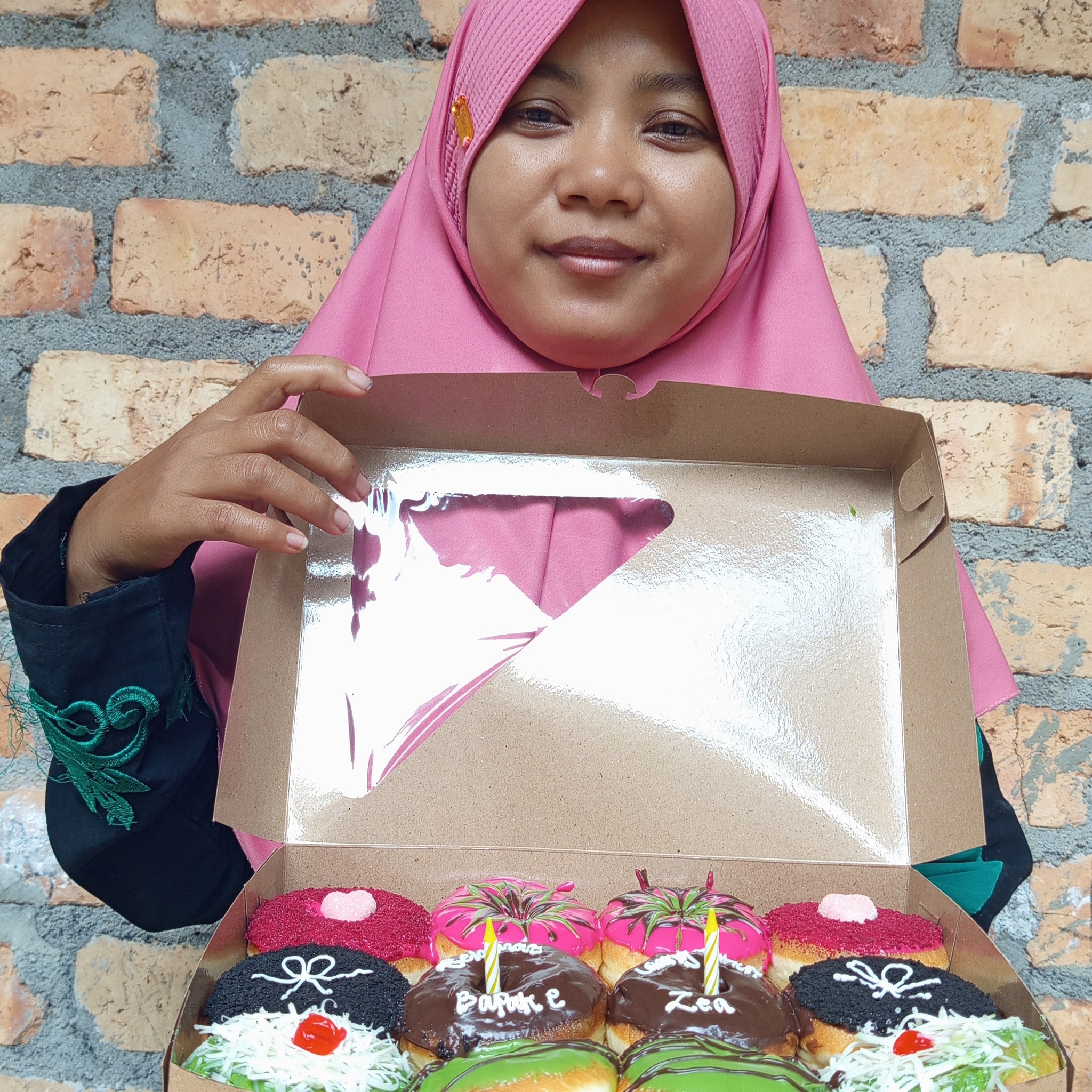 Siti Rustina SyakiraCake