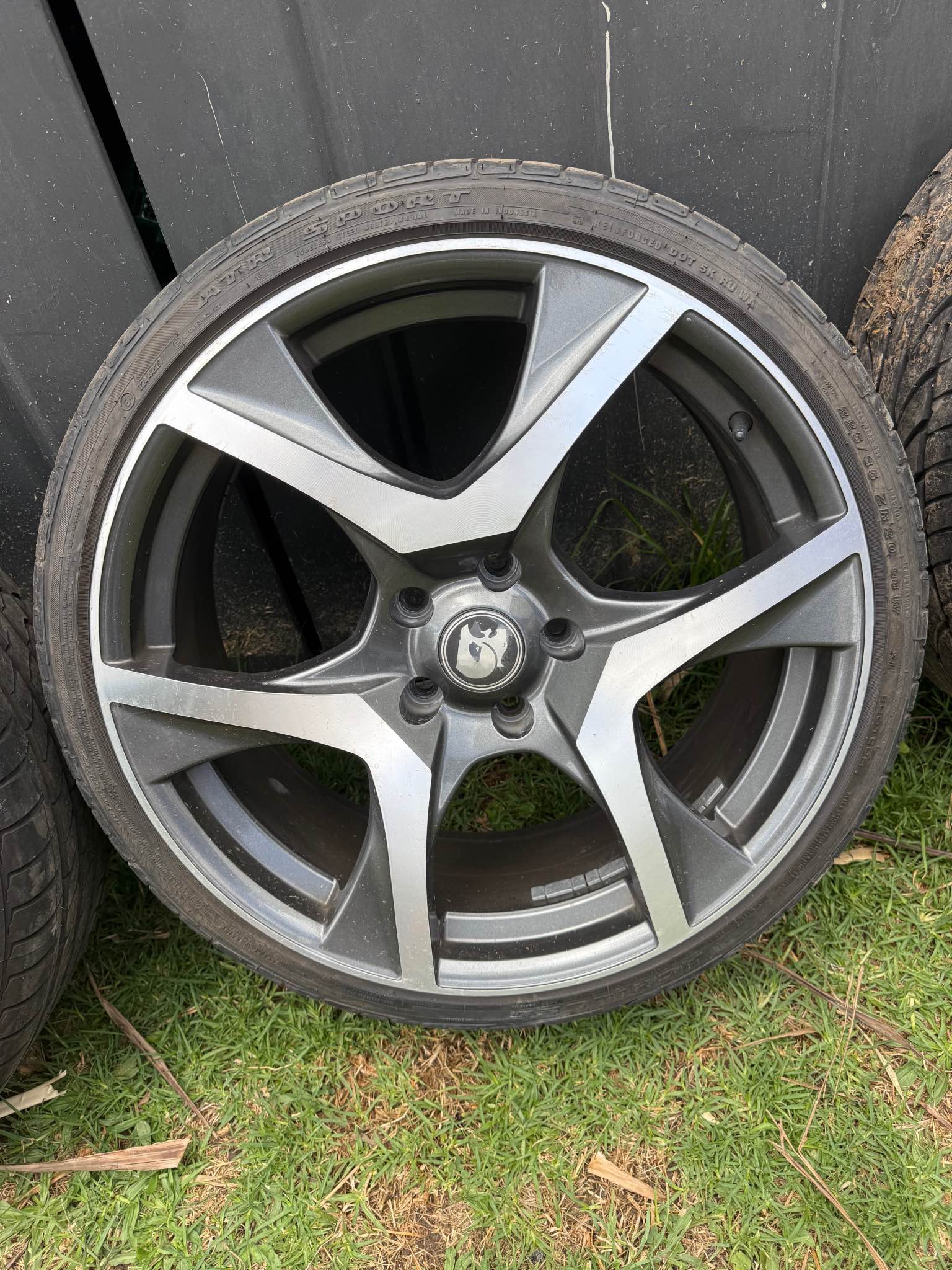 VF R8s (Grey) - Car Wheels, Tires & Parts - Melbourne, Victoria ...