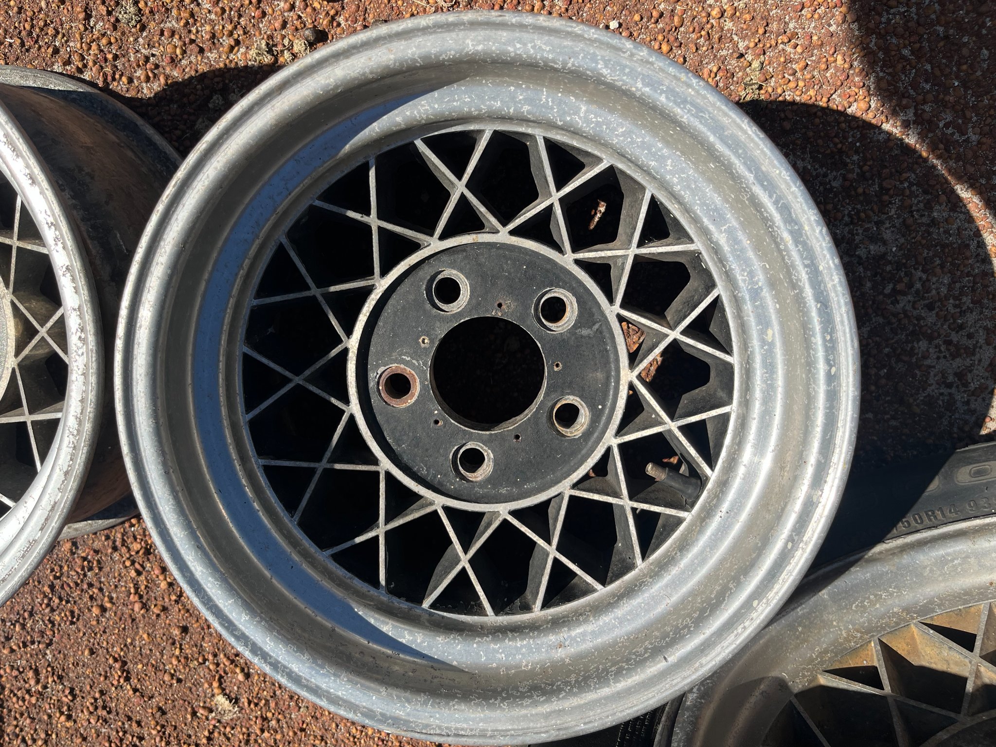 Holden HQ HJ HX HZ 14X8X2 Hot Wire Mags - Car Wheels, Tires & Parts ...