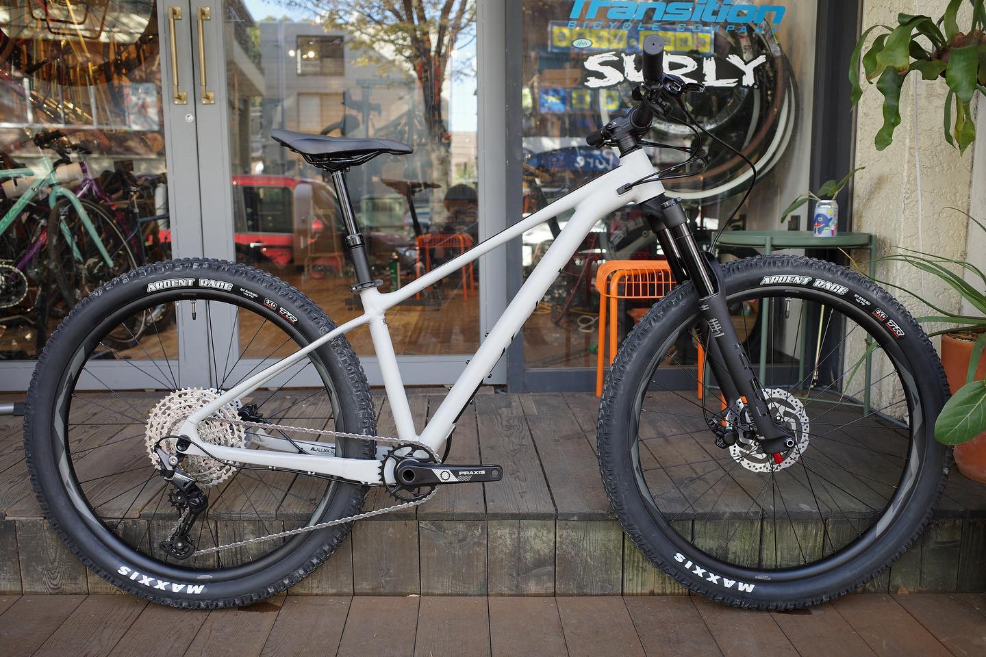 納車】 2021 GIANT FATHOM2/マットコンクリート 2020/12/06 新しく 