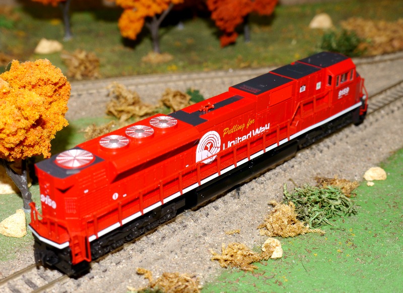 Kato CP SD90/43MAC N scale locomotive review