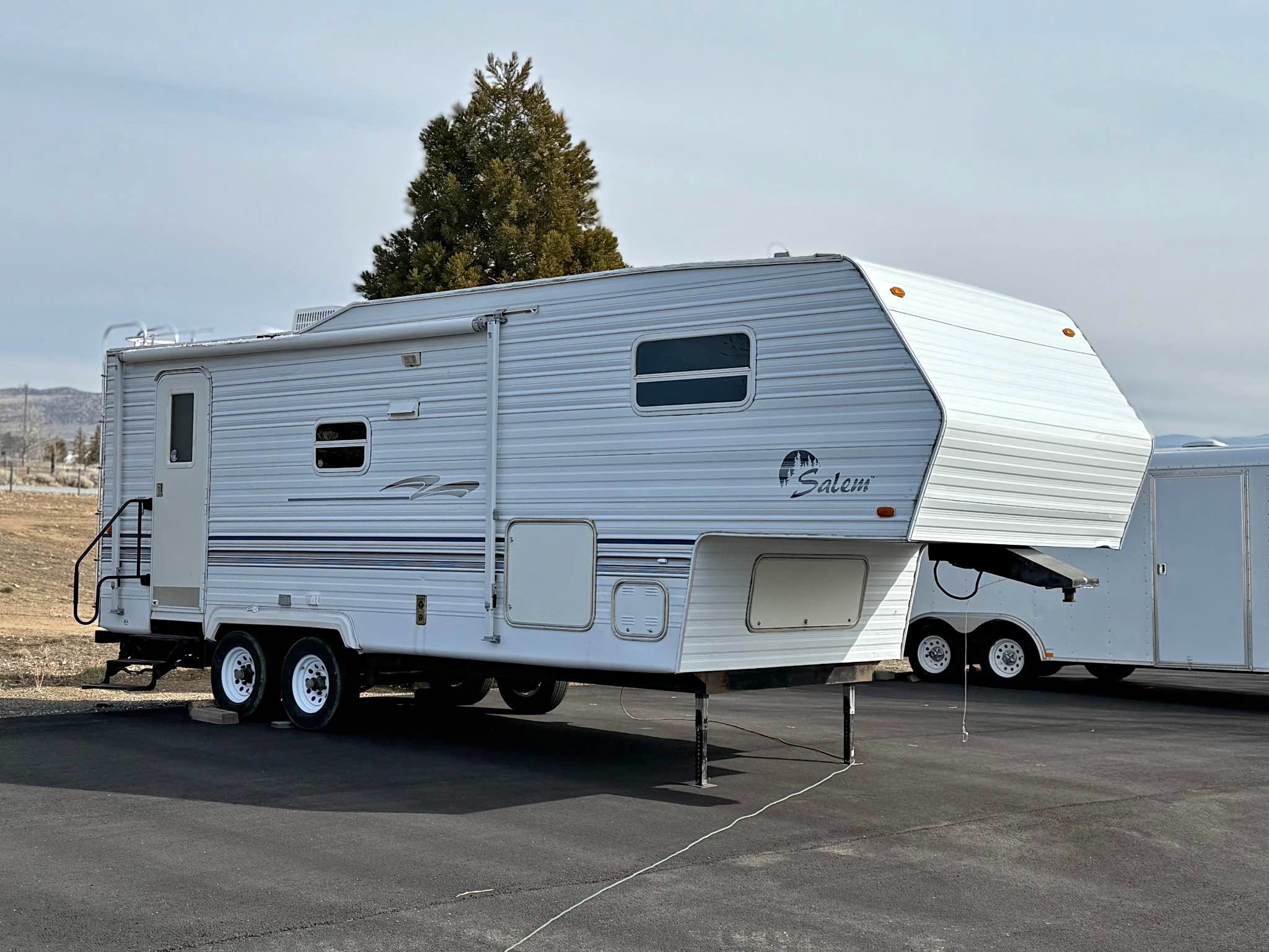 2001 Salem Fifth wheel - RVs & Campers - Reno-Stead, Nevada | Facebook ...