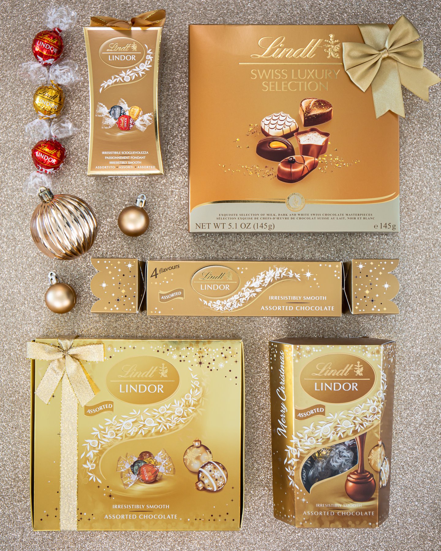 Go for gold this Christmas with our range of LINDOR Assorted