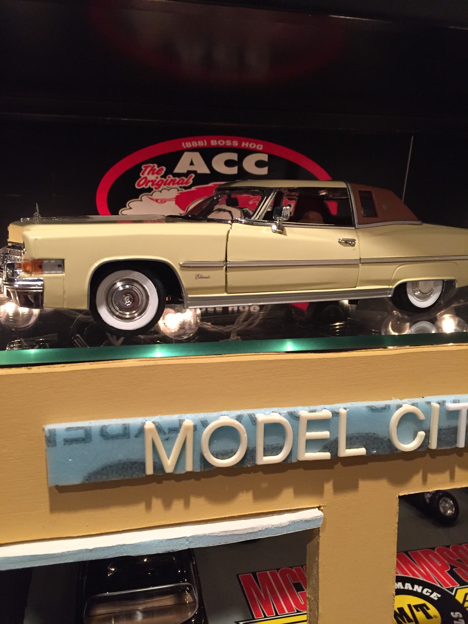 1:18 ANSON 1973 CADILLAC ELDORADO $80