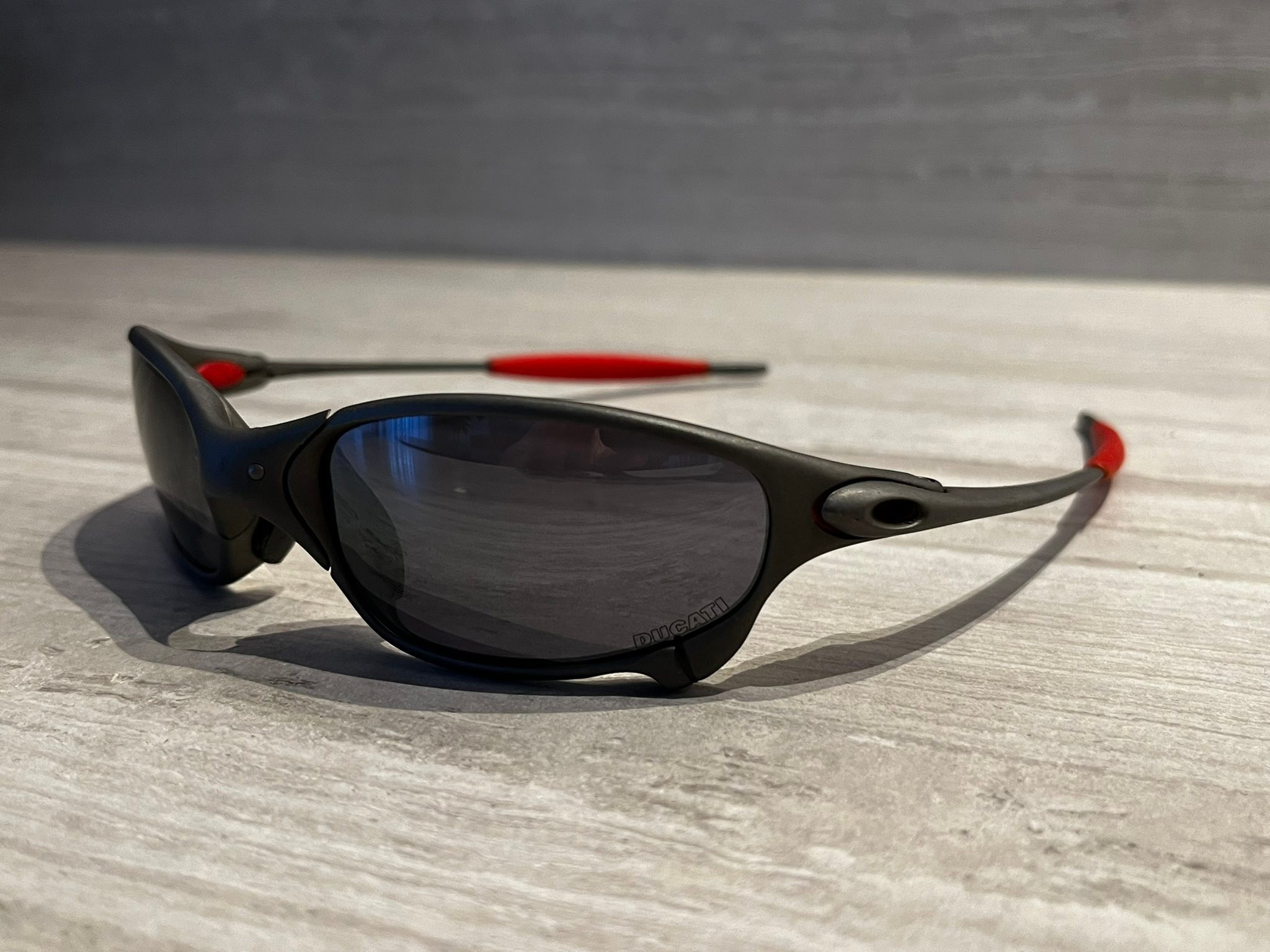 Oakley Juliet Ducati X-Metal GEN 1 - Serialized DUCATI003826 - SKU
