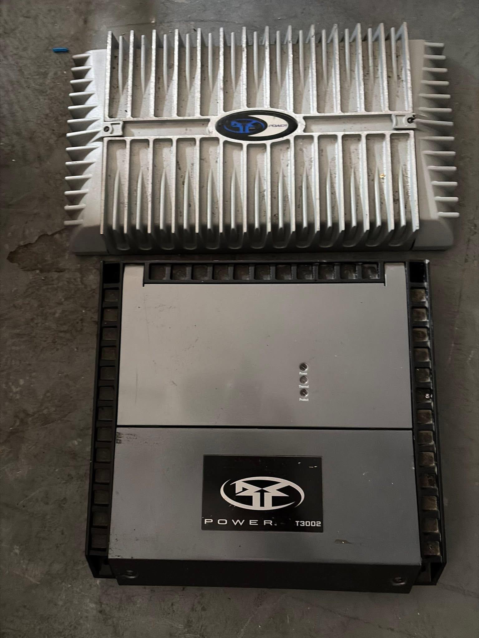 Rockford Fosgate T300.2 amplifier outperforms 851x at 1ohm