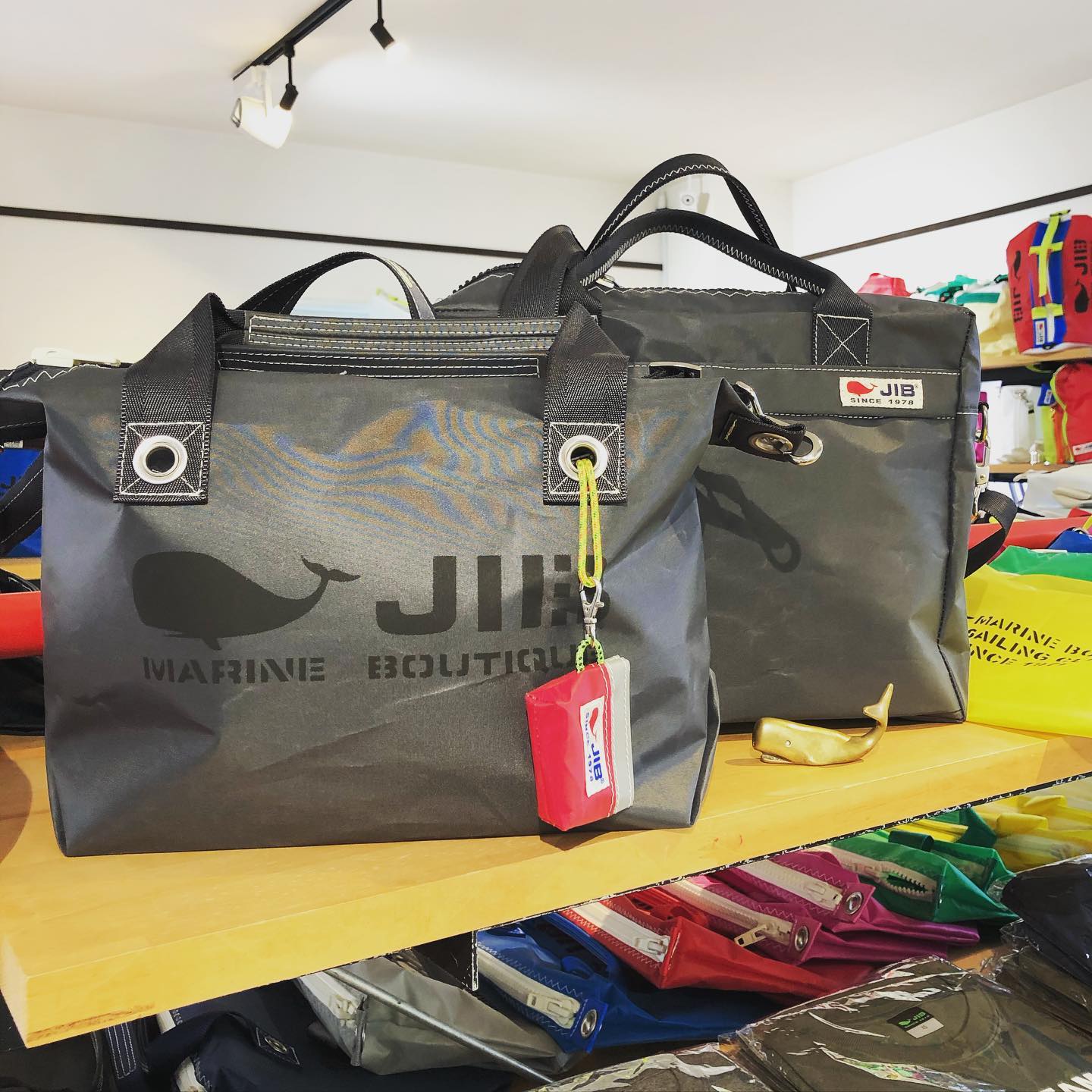 JIB - こんにちは?芦屋店です✨ ごく少量ですがファスナートートS 