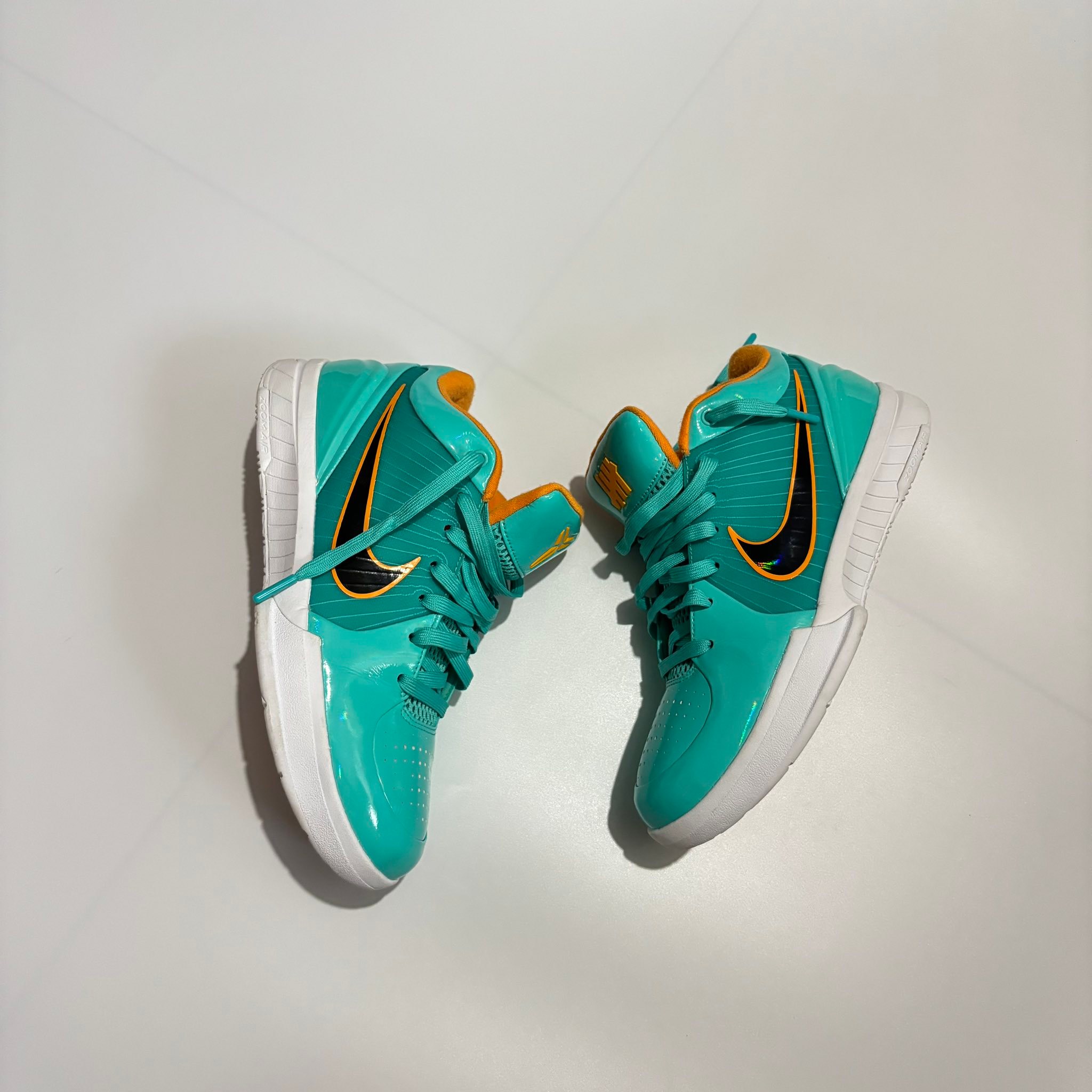 Nike Undefeated x Kobe 4 Protro 