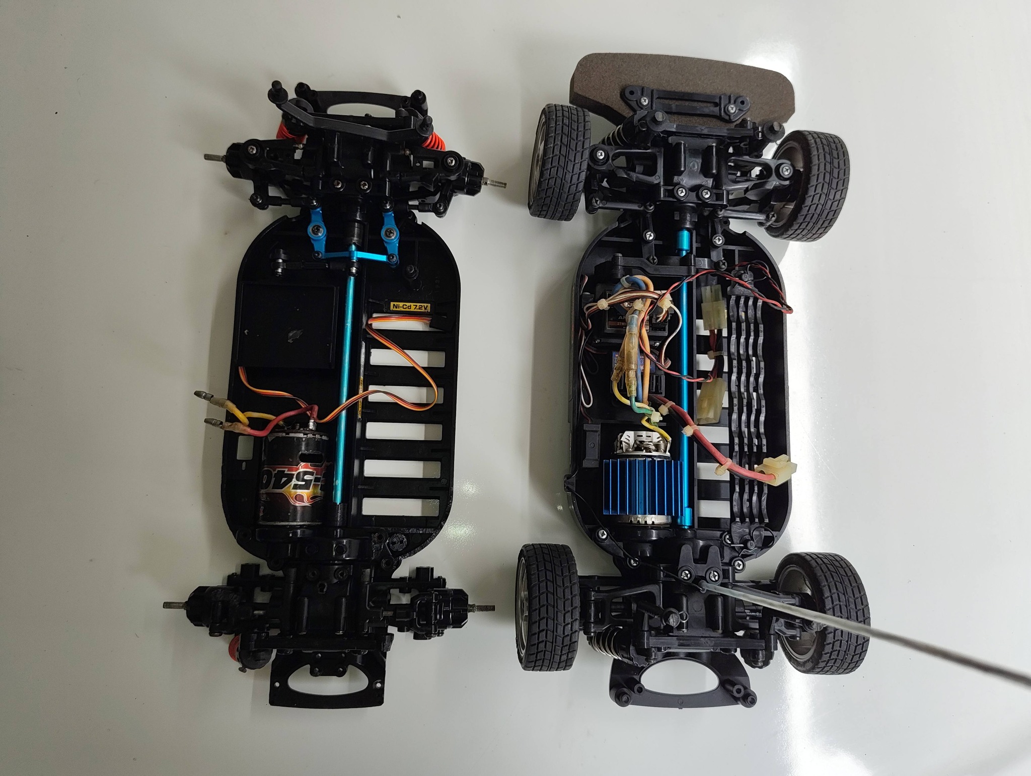 tt01 タイプD Difference between TT-01D and TT-01E models?