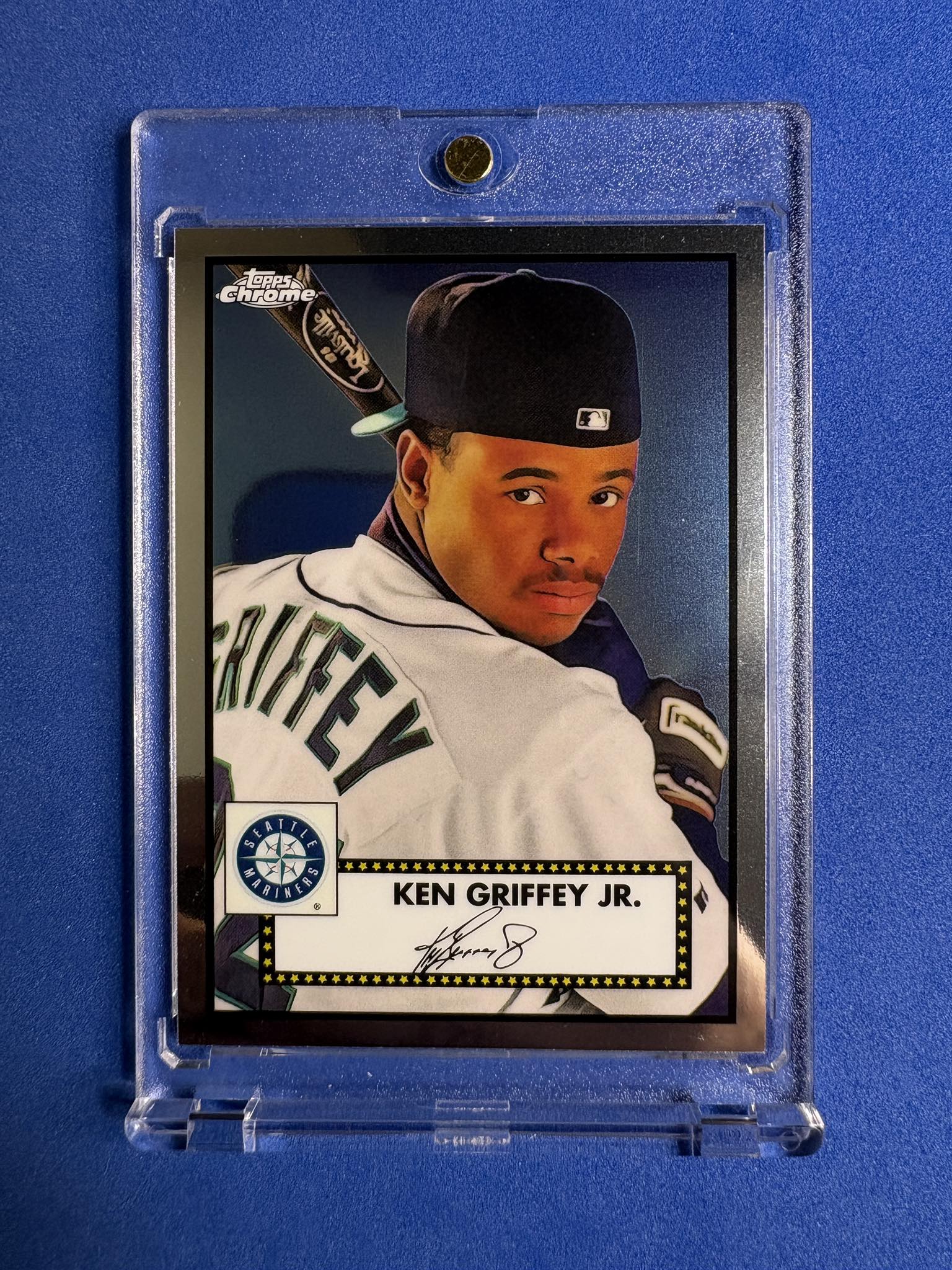 Hey, Selling **Kon Knueppel RC /399 Topps Chrome 25/26.** On Ebay 