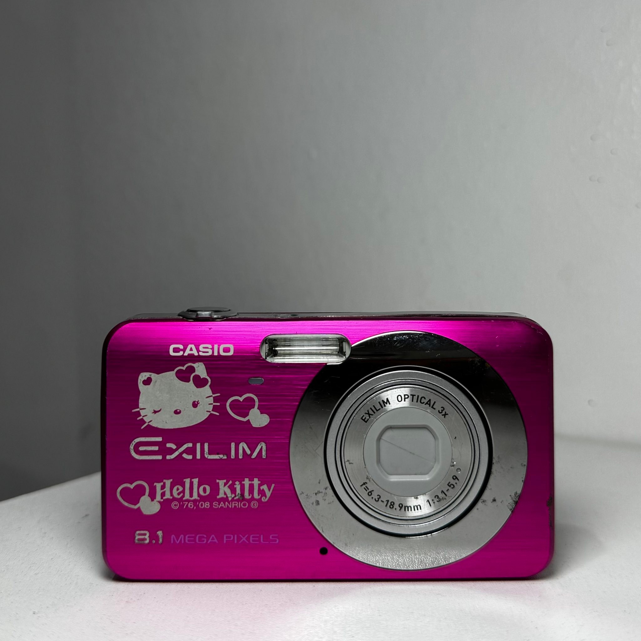 Casio Exilim EX-Z80 in Hello kitty Pink 📸 SOLD‼️ SOLD‼️ specs