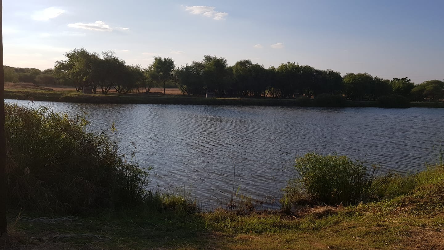 Stille Waters | Ellisras