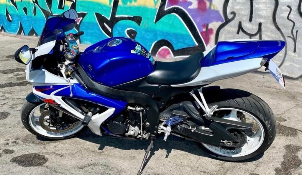 Autorecupera - 🚦🚥 SUZUKI GSX R600, HONDA VISION 110, SYM... | Facebook
