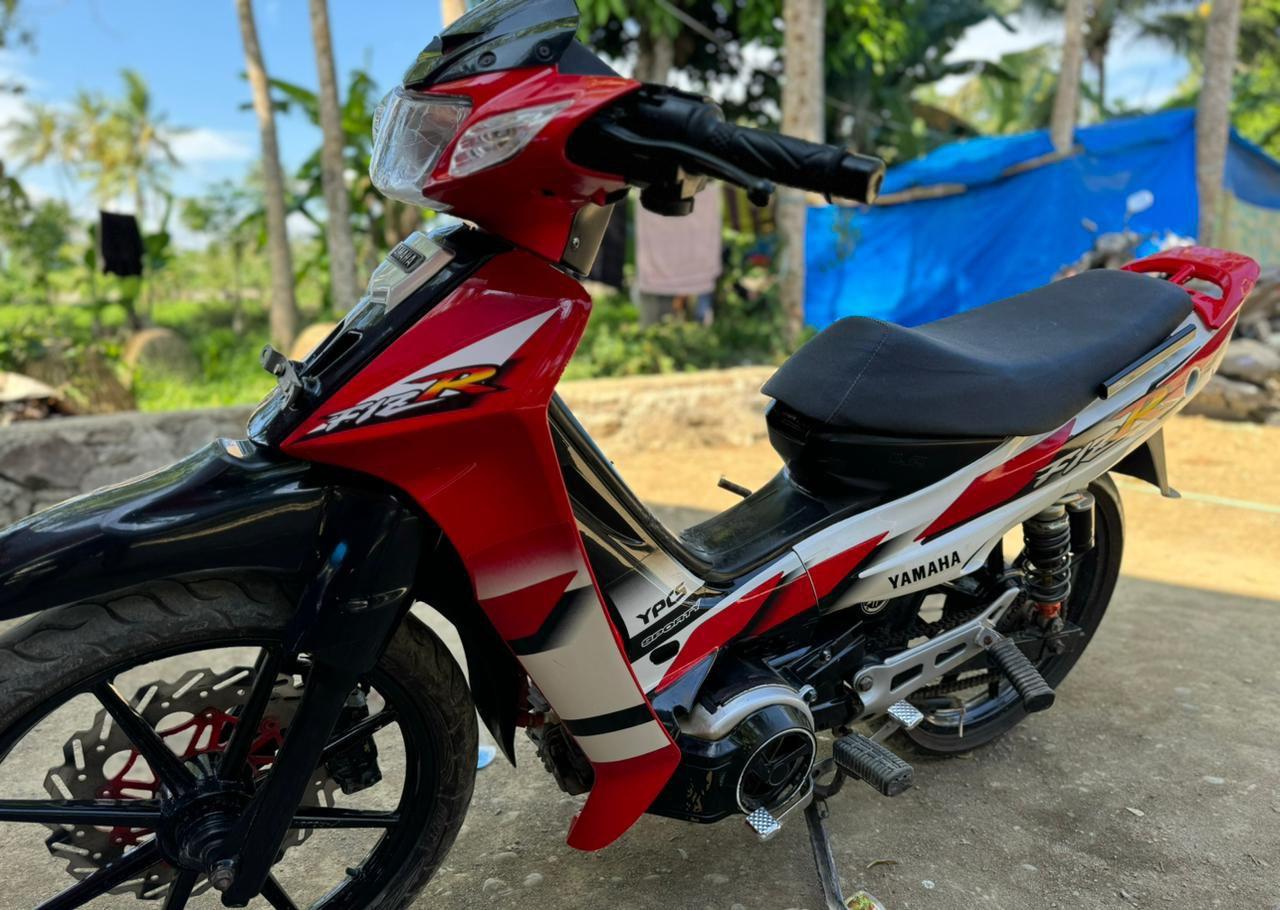 2004 Yamaha FIZ R - Motorcycles & Scooters - Kandangan, Kalimantan ...