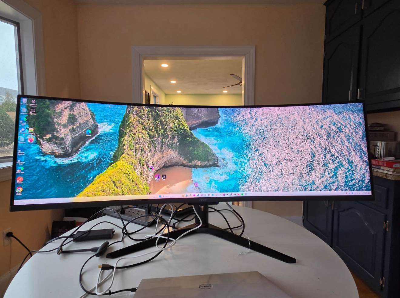 Ultra wide aces 49 inch monitor EI491CUR - Monitors - Methuen ...