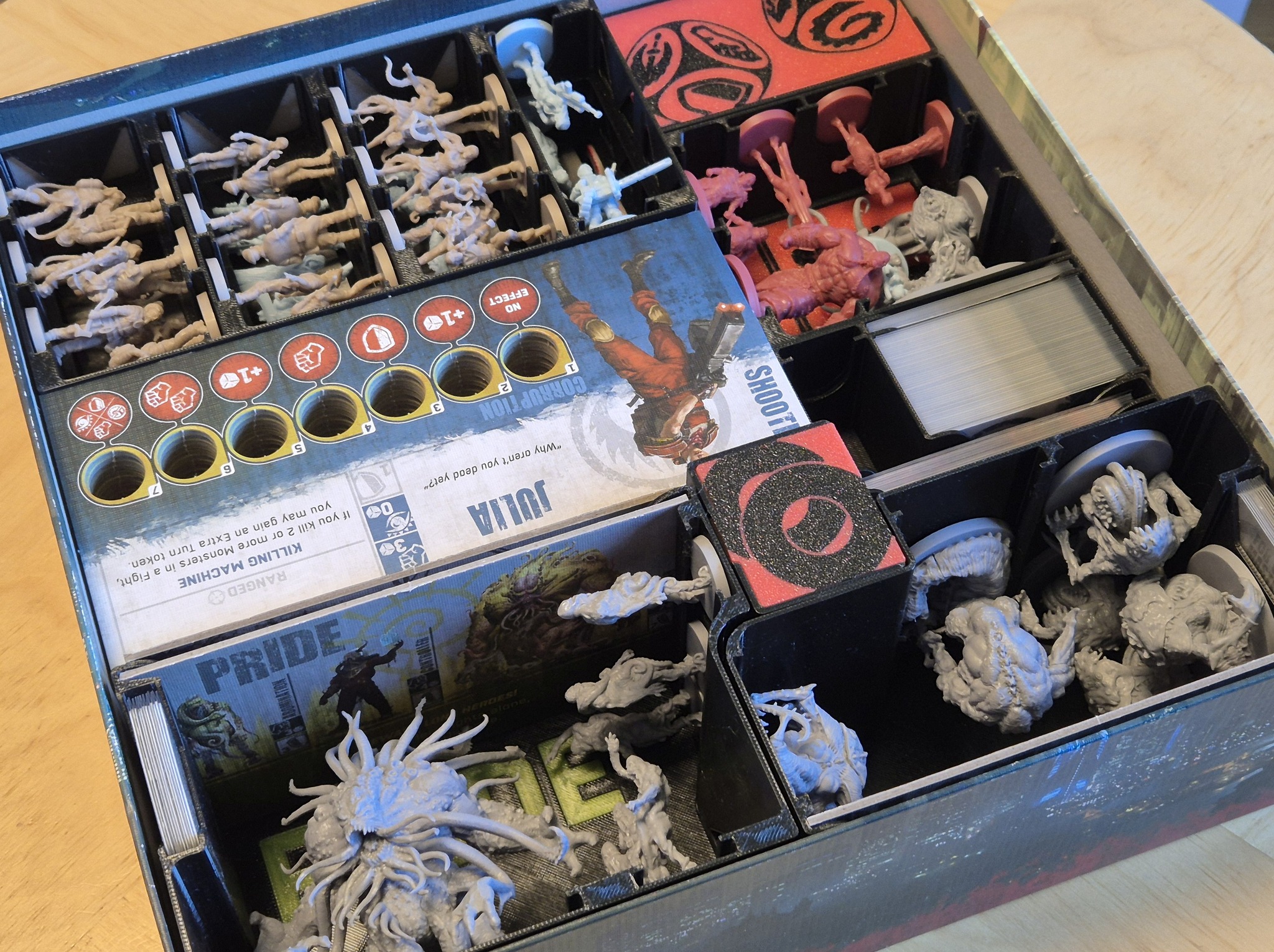 Insert for 7 Sins board game storage