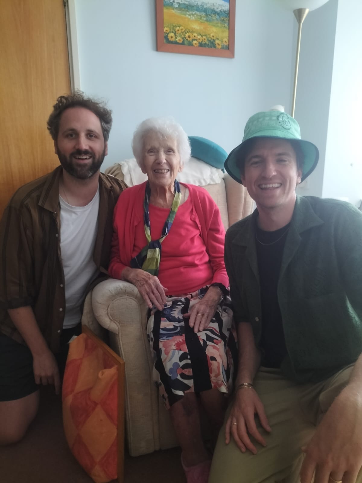 Neways - 🎉🎉 CLIENT BIRTHDAY SHOUTOUT 🎉🎉 A huge 100th birthday to our ...