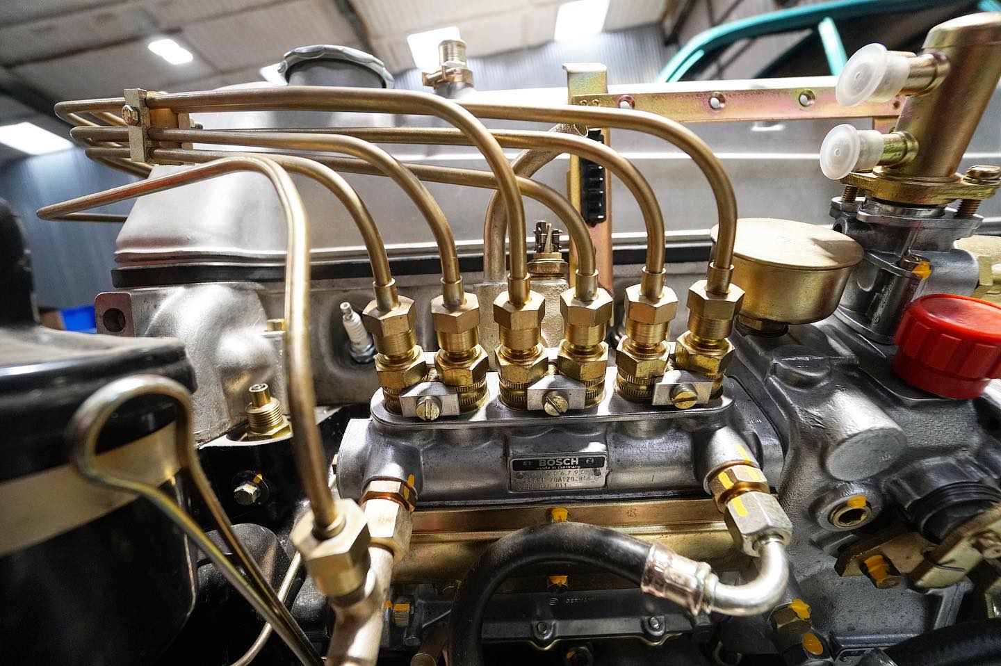 Retropower - The W113 Pagoda’s M129 in-line six is far... | Facebook