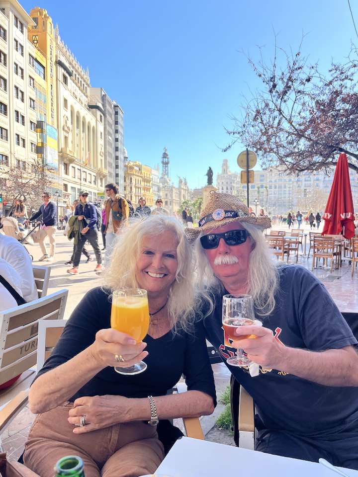 Norman Finlay - Chilling before the train back to GA, we... | Facebook