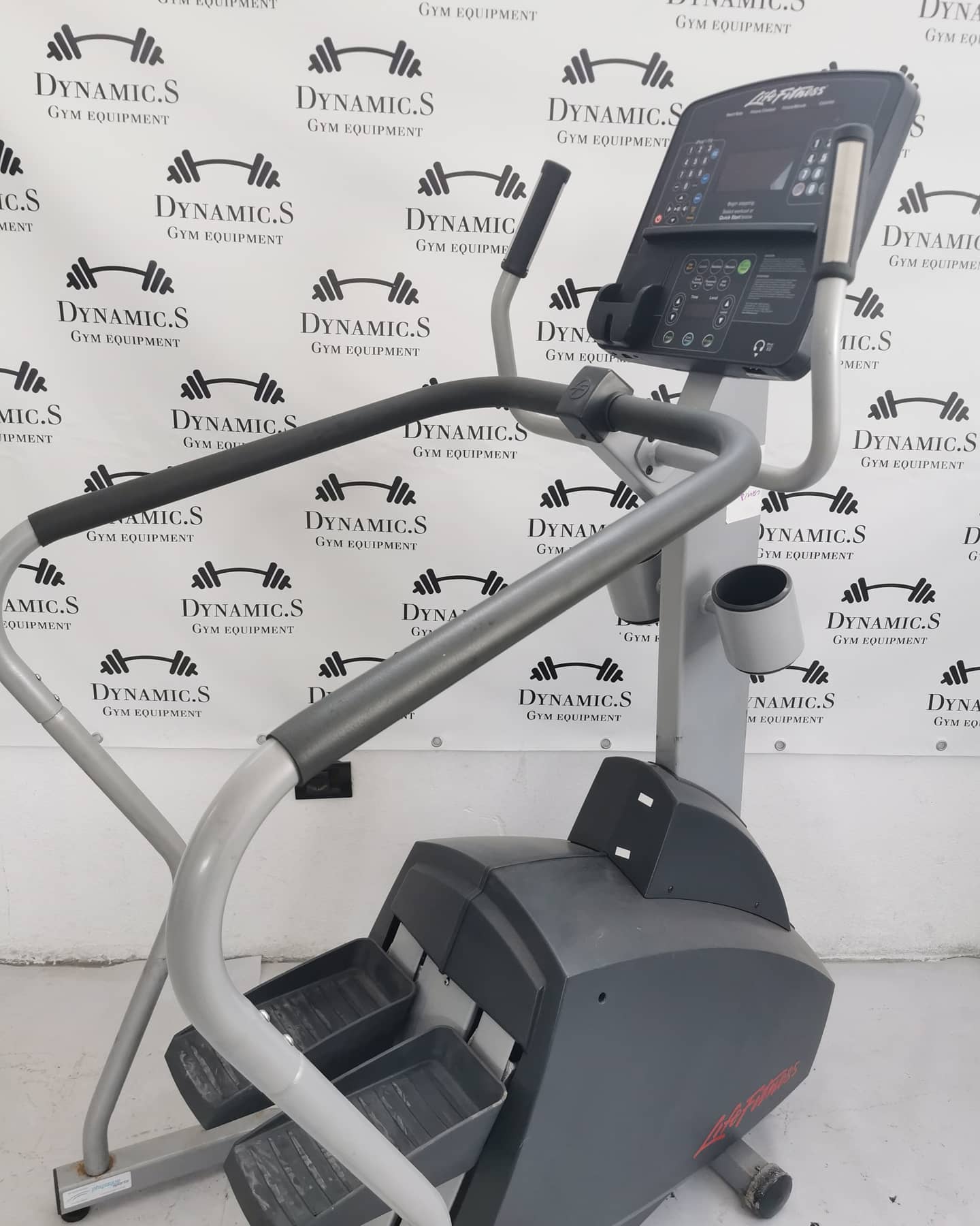 𝗗𝘆𝗻𝗮𝗺𝗶𝗰.𝗦 - 🟢 Stepper Life fitness 95 Si integrity club series