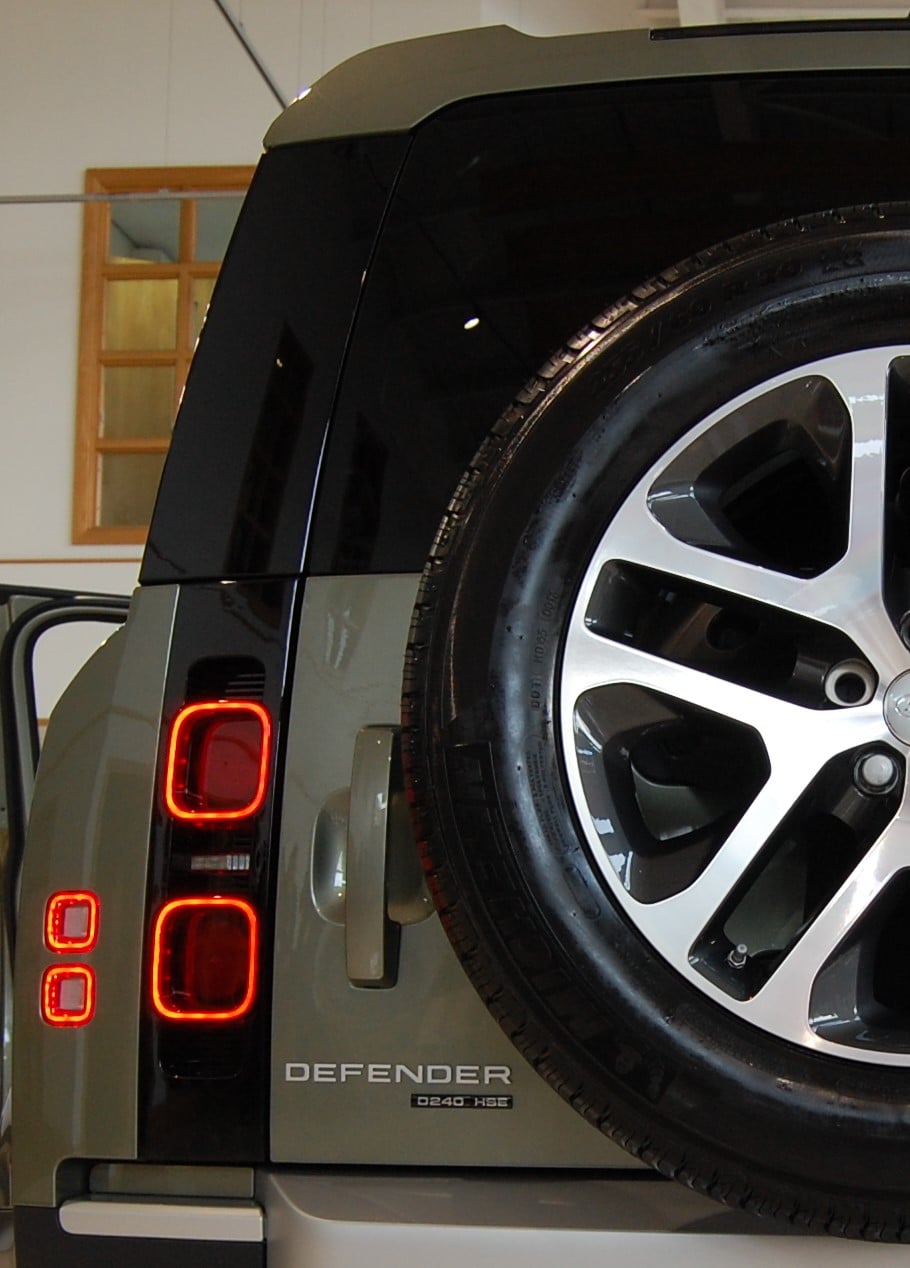 Introducing the new Land Rover... - Lloyd Land Rover Ripon | Facebook