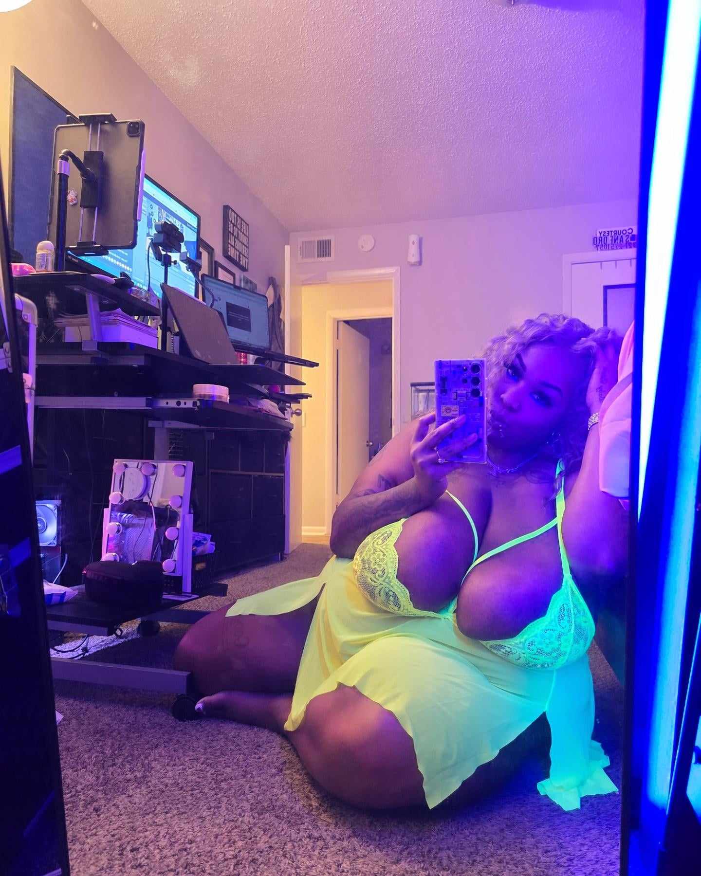 Zariah June