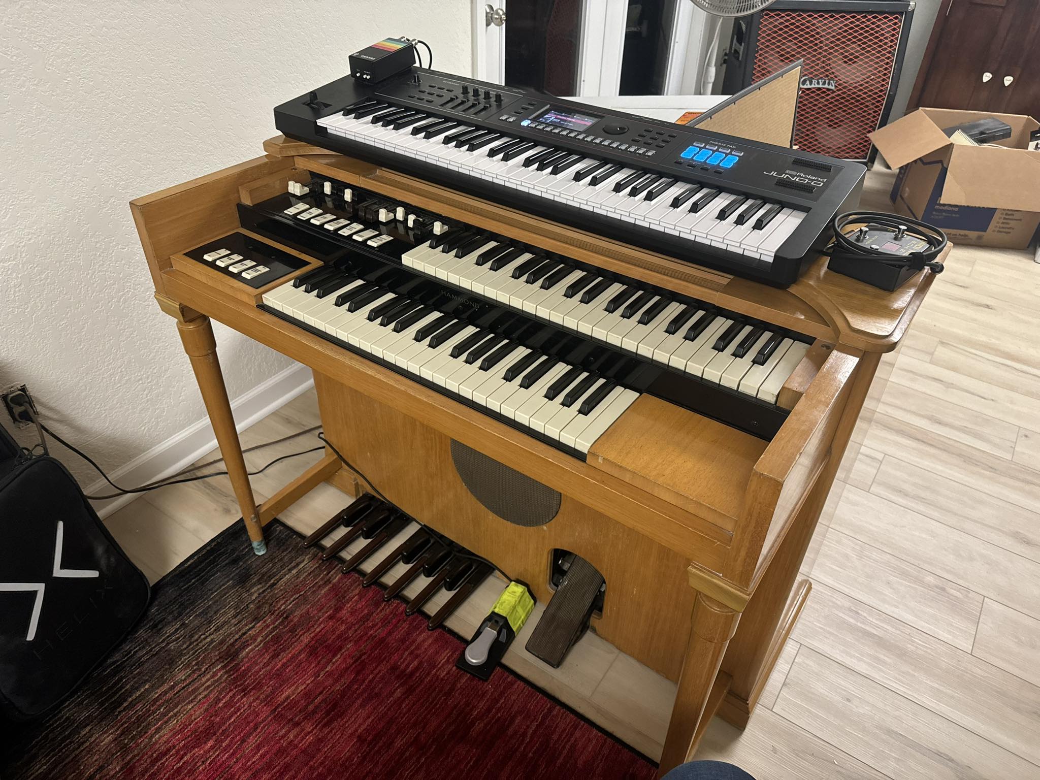 Hammond organ playing experience with modifications